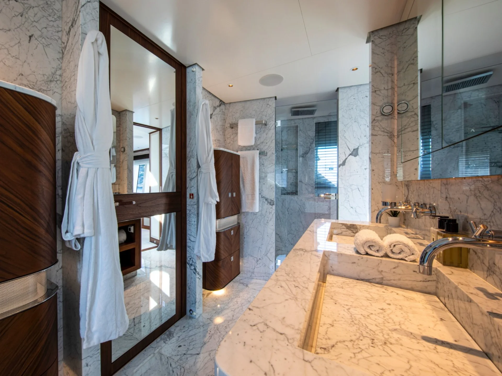 DELTA ONE | Mulder ThirtySix - Mulder