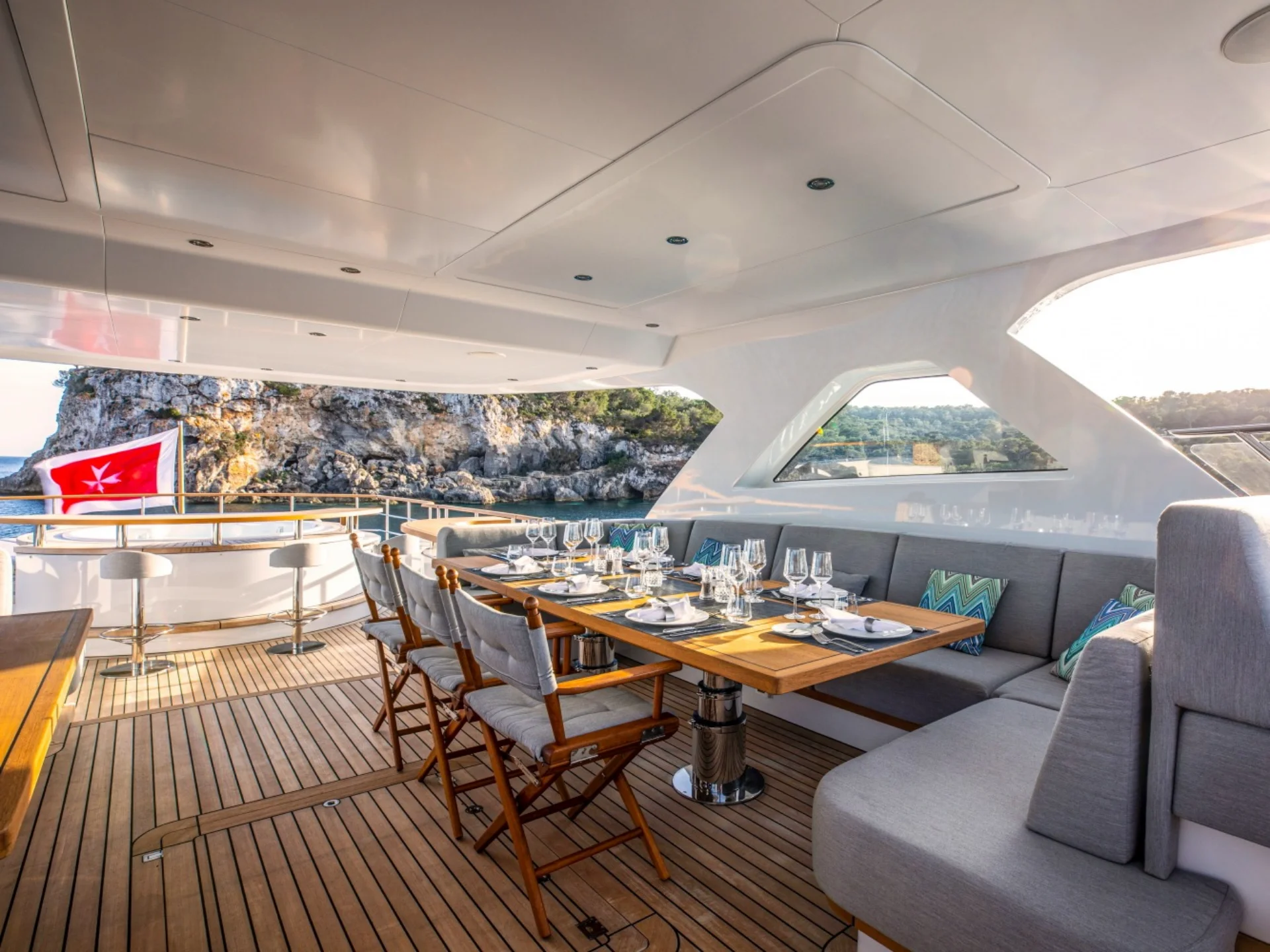 DELTA ONE  |  Mulder ThirtySix - Mulder