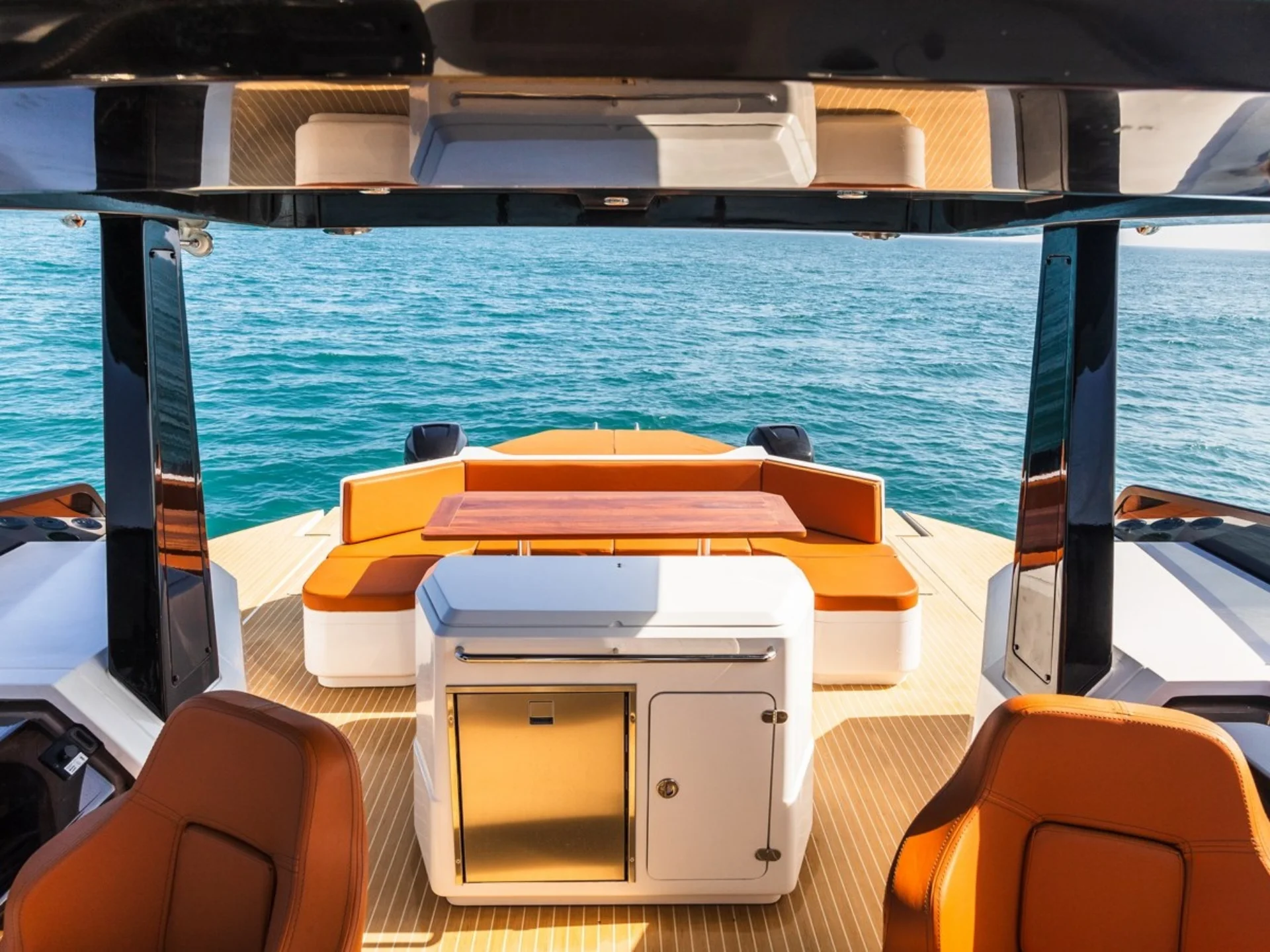 HOUSE OF HÜTTER DR. NO  |  Hütter GT - Other