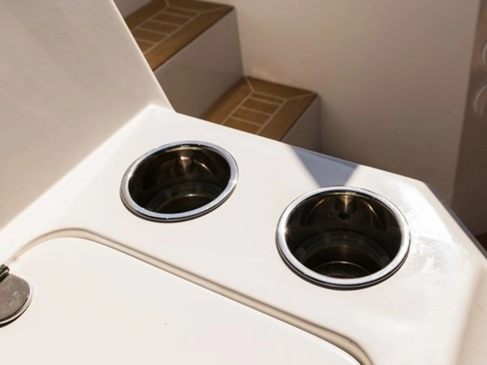 HOUSE OF HÜTTER DR. NO  |  Hütter GT - Other