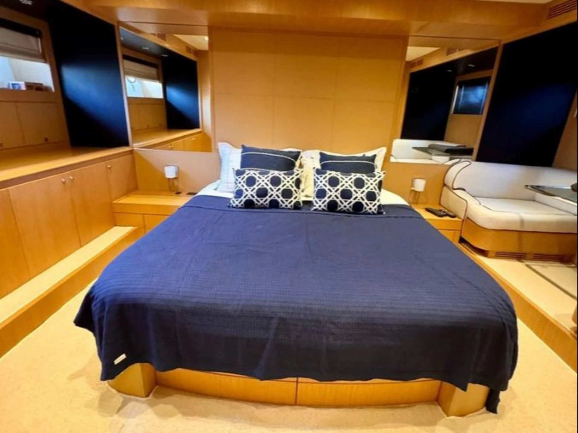 JAB II | Riva 75 Venere - Riva