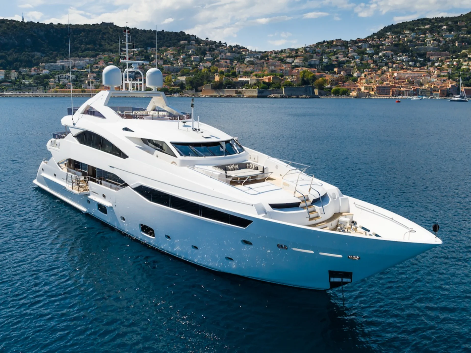 THUMPER | Sunseeker 40M