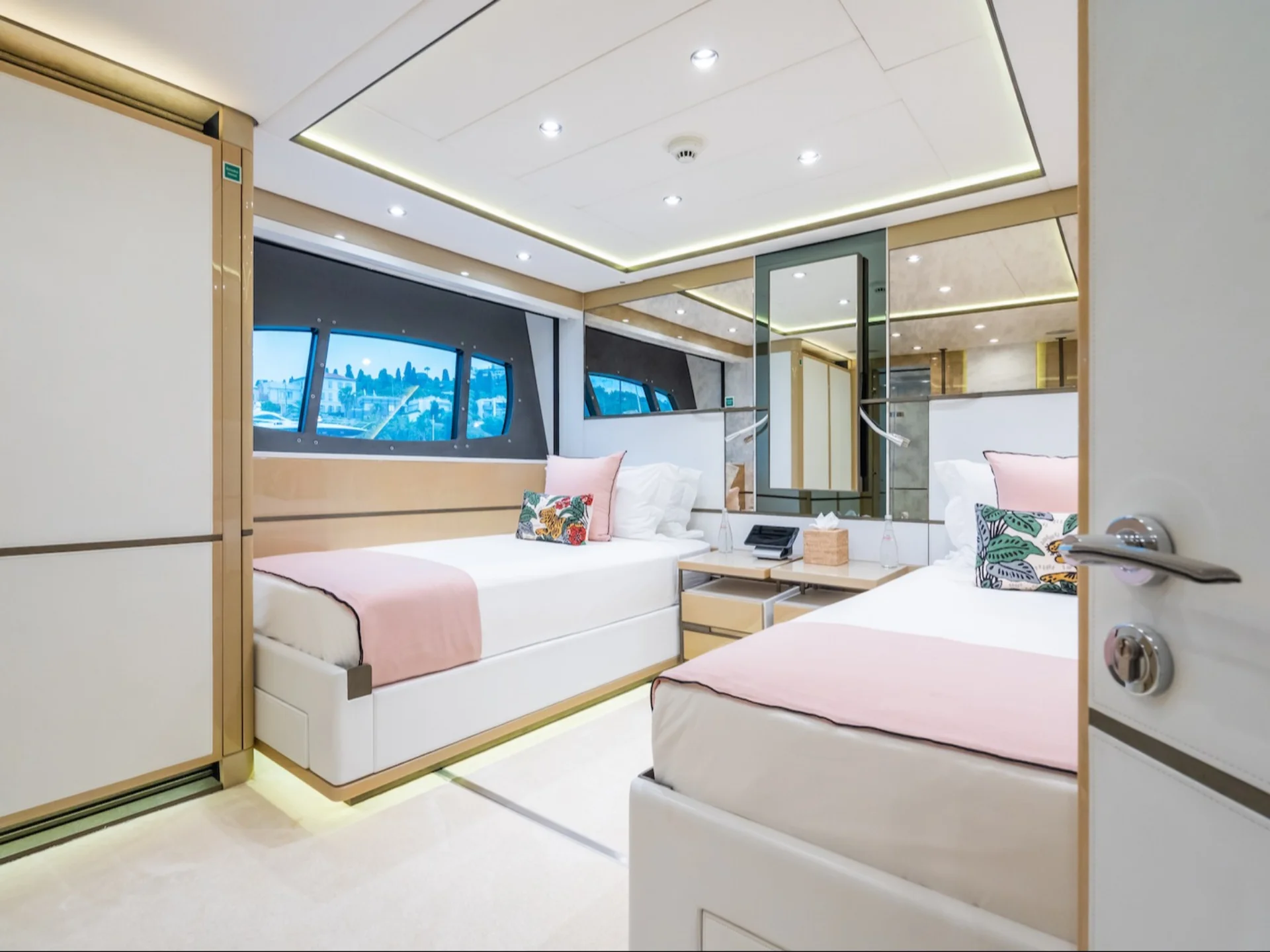 THUMPER | Sunseeker 40M - Sunseeker