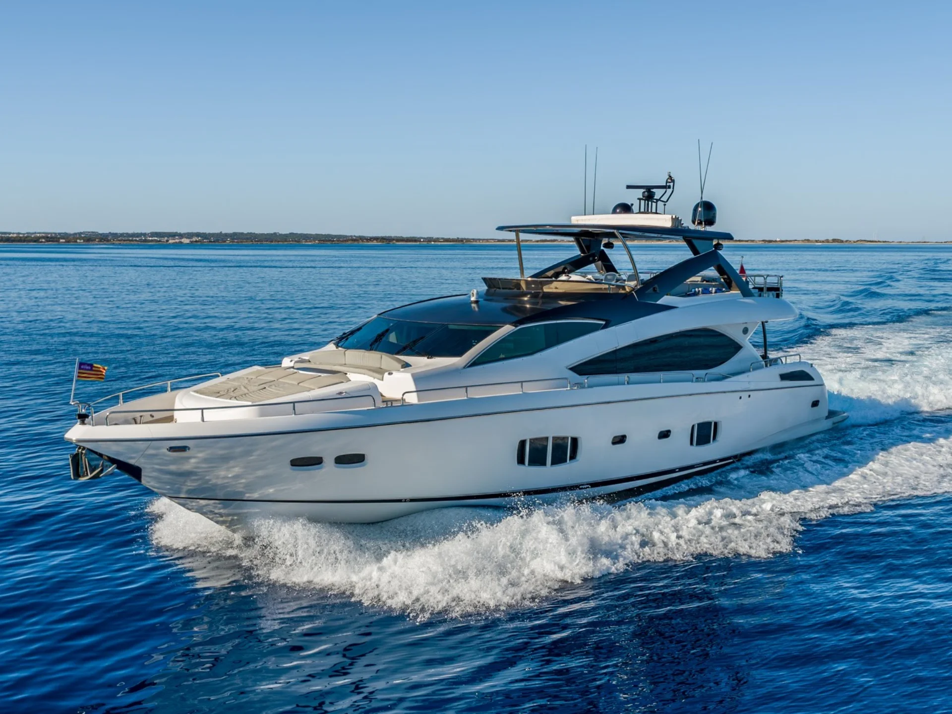 MOZZ II | Sunseeker 27M - Sunseeker
