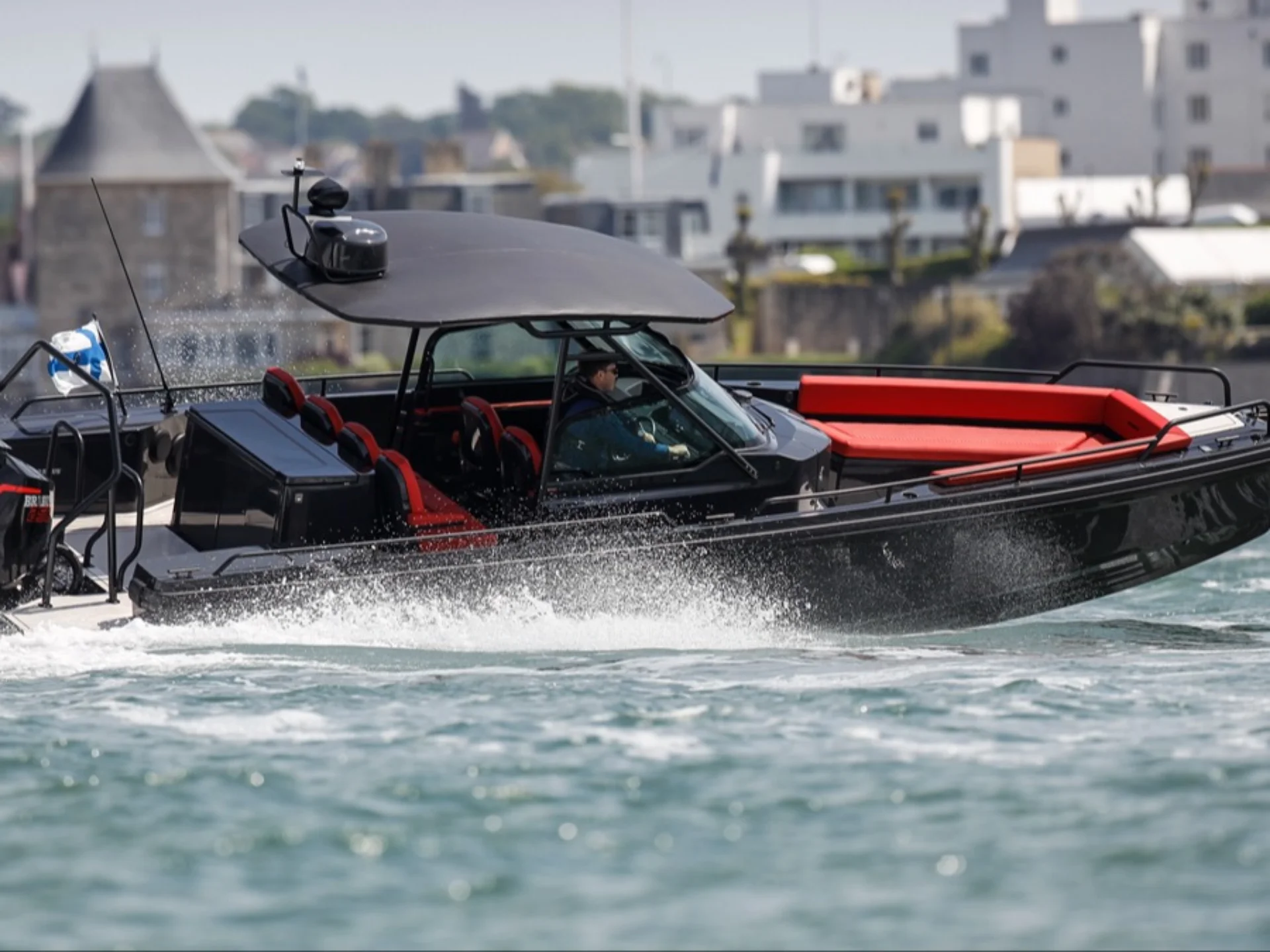ROCKET | Axopar Brabus Shadow 500 - Axopar