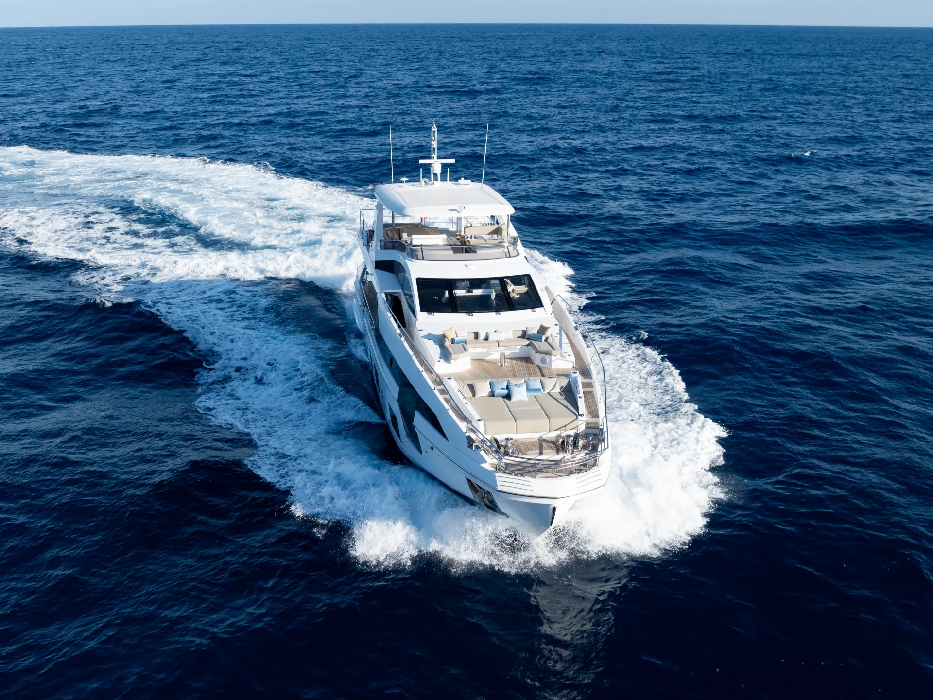 ZOZO | Azimut Grande 27M - Azimut