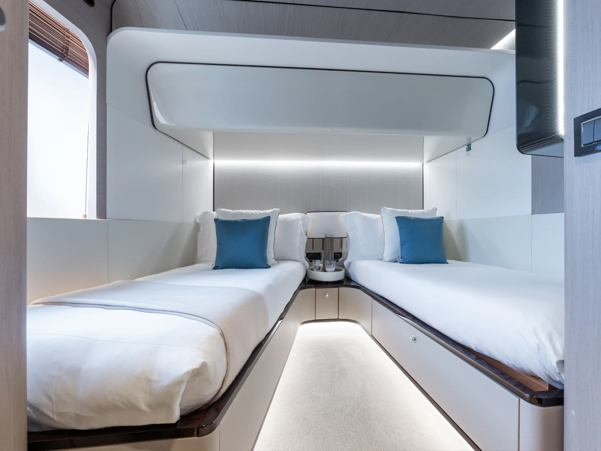 ZOZO | Azimut Grande 27M - Azimut