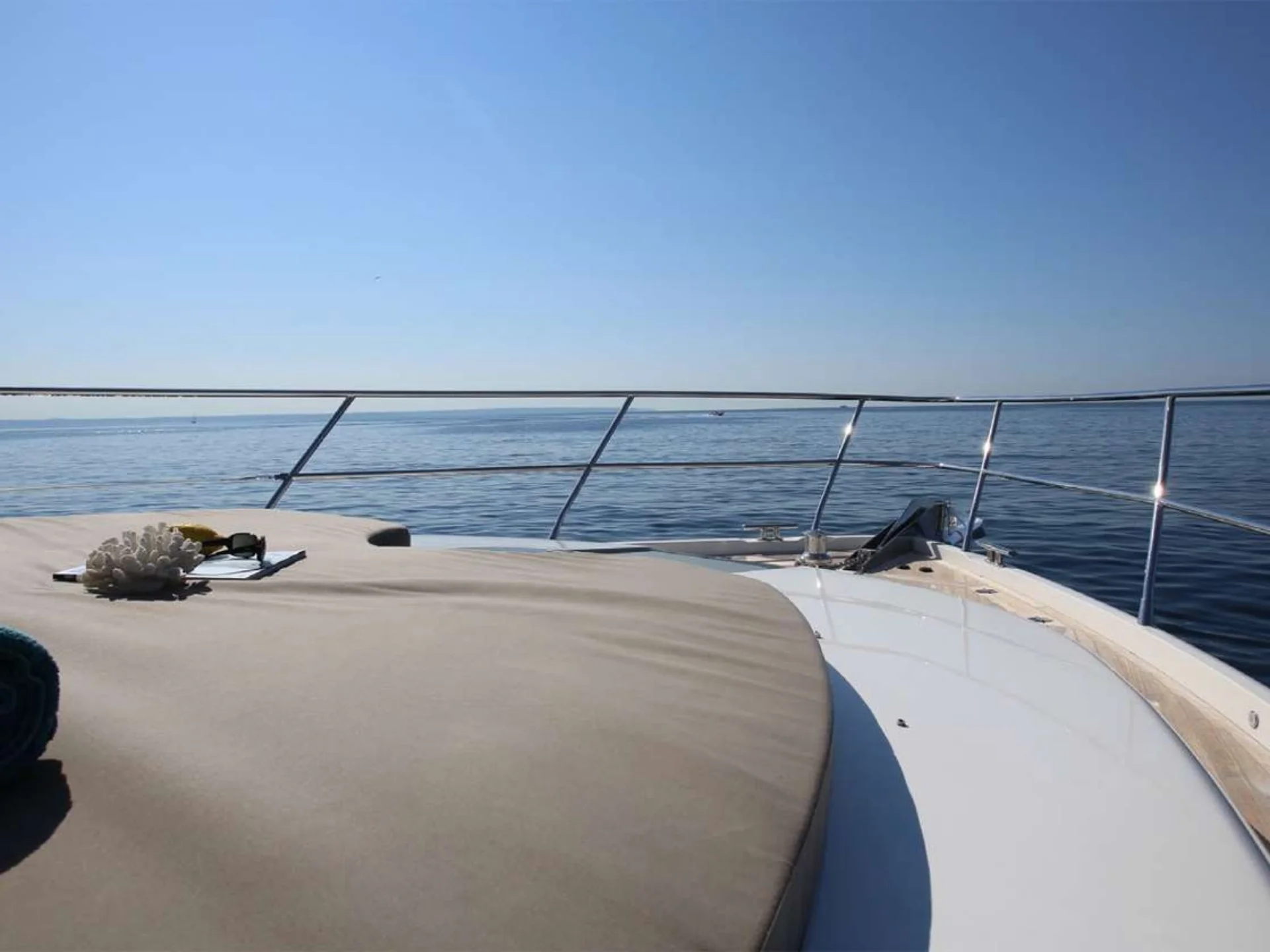 HONEYBEEZ | Pearl 65 - Pearl