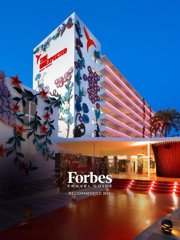 Ushuaïa Ibiza Beach Hotel - Gallery image 1