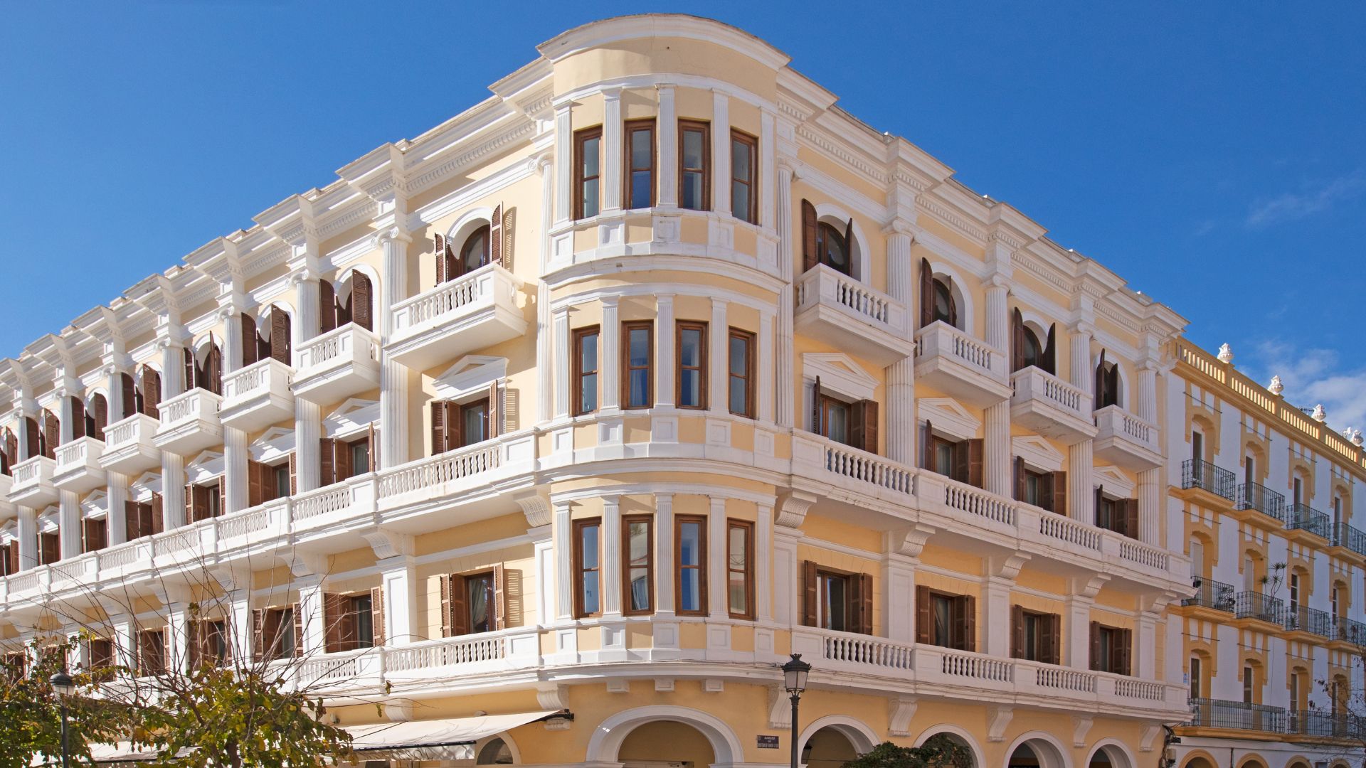 Montesol Experimental exterior view