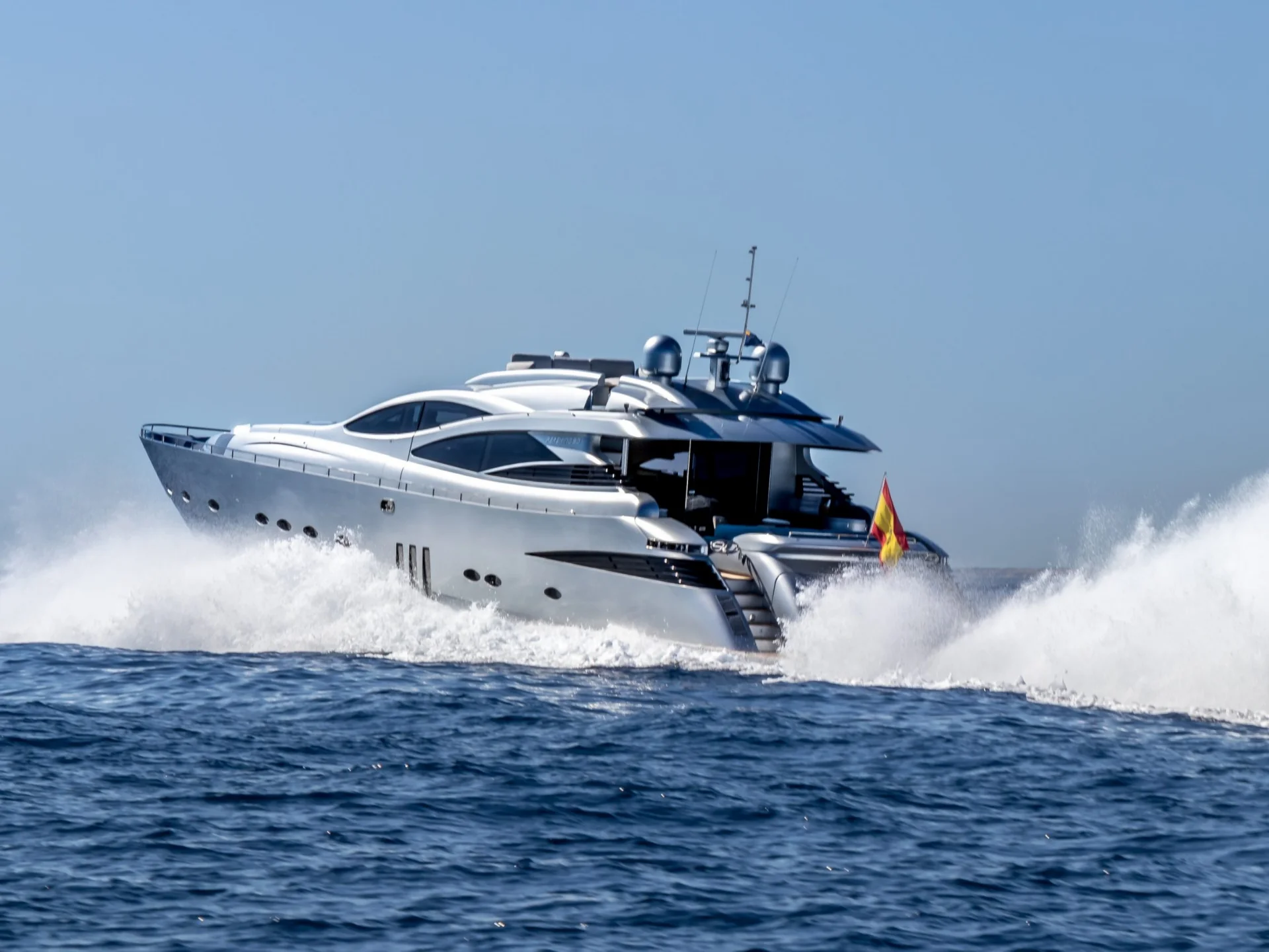 INSPIRATION | Pershing 90 - Pershing