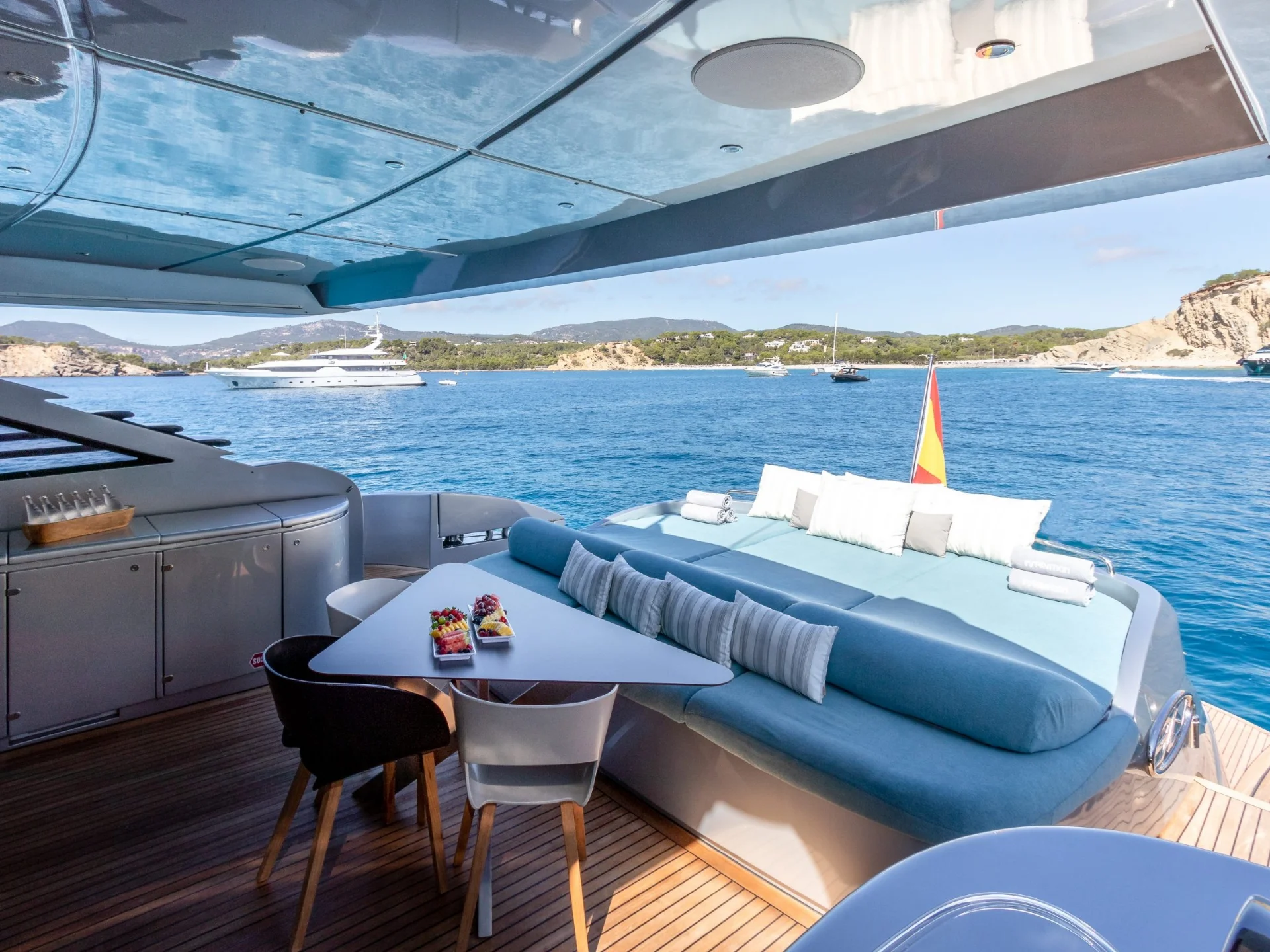 INSPIRATION | Pershing 90 - Pershing