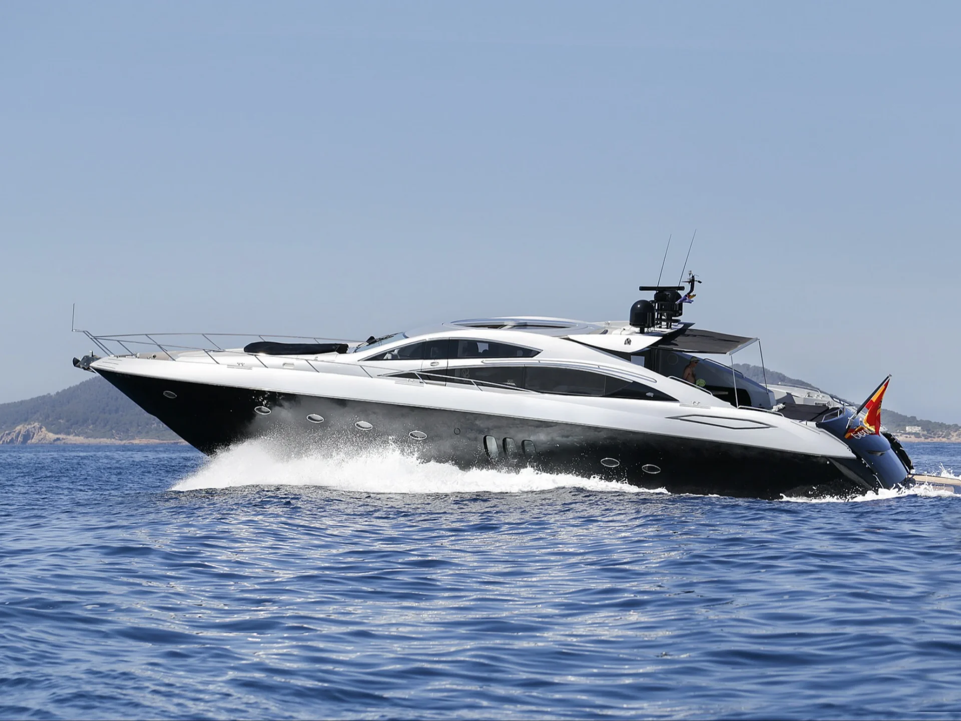 GEORGIA | Sunseeker Predator 82 - Sunseeker