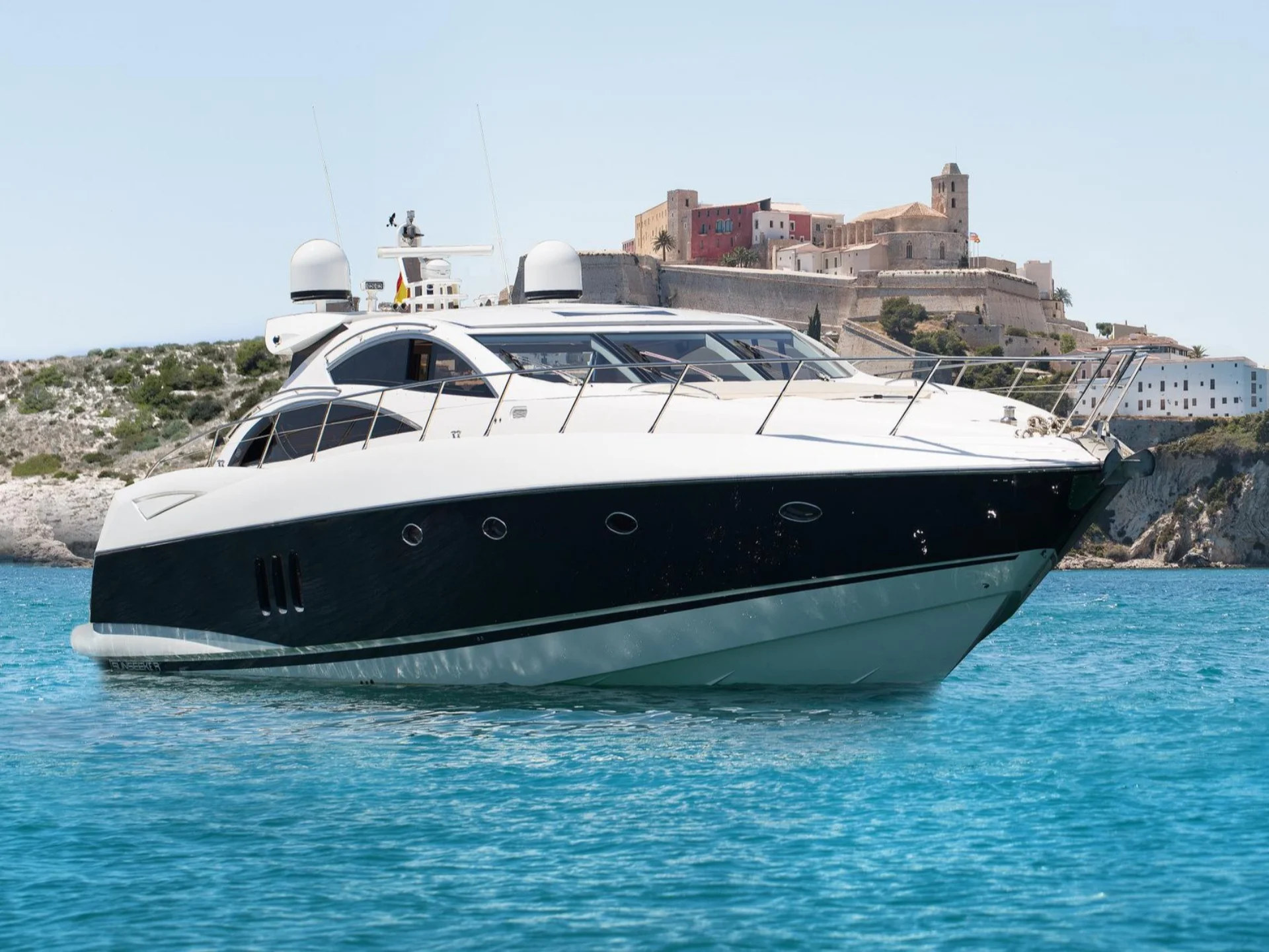 N9 | Sunseeker Predator 72