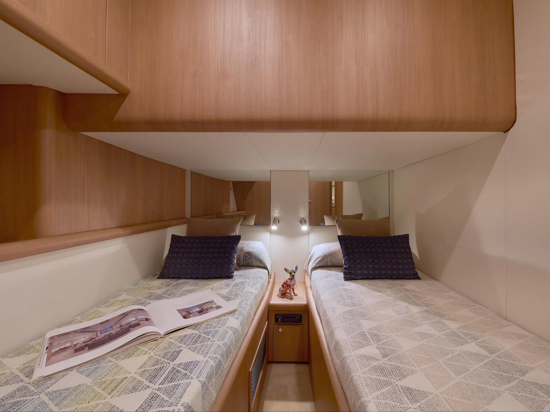 N9 | Sunseeker Predator 72 - Sunseeker