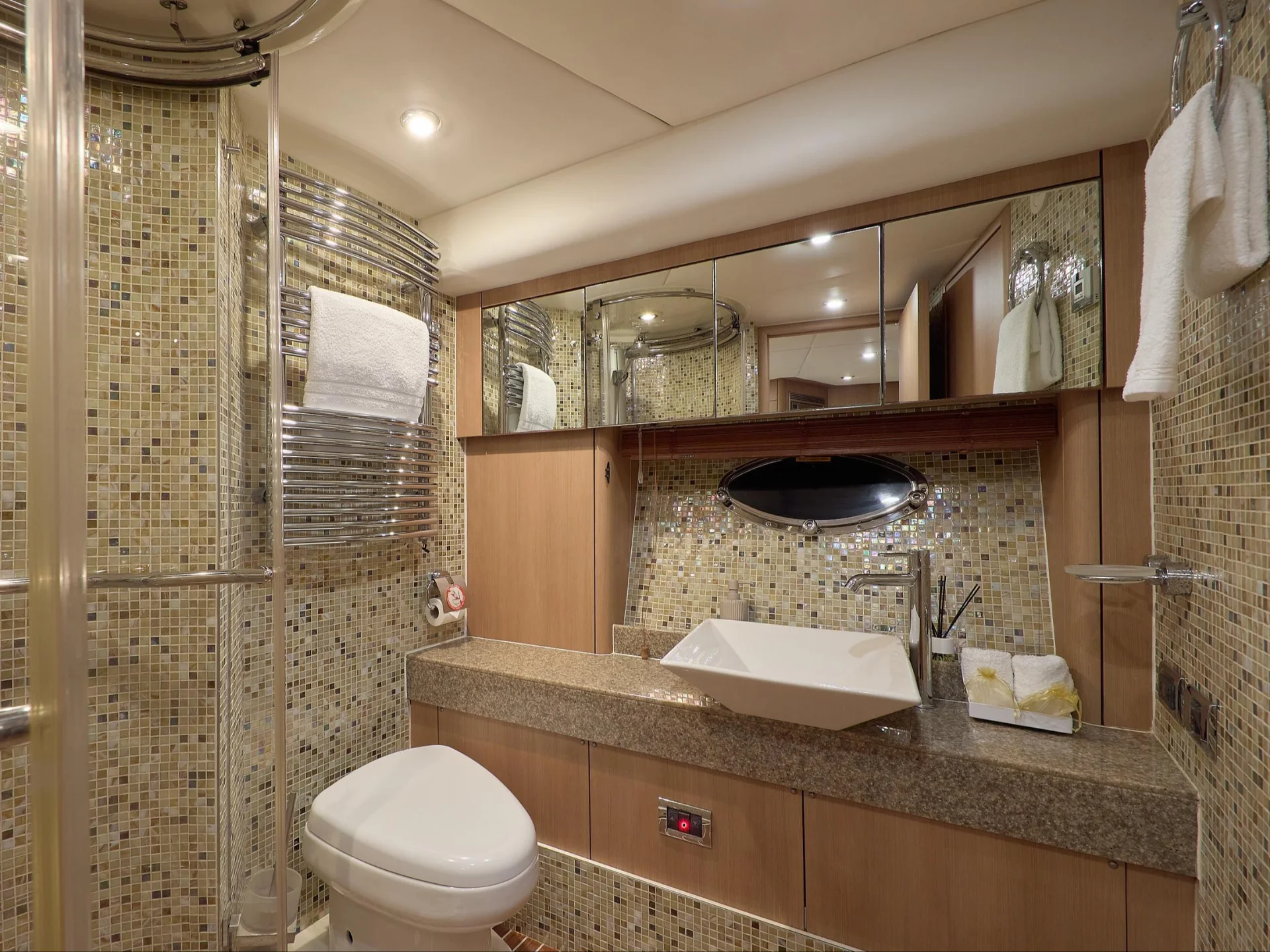 N9 | Sunseeker Predator 72 - Sunseeker