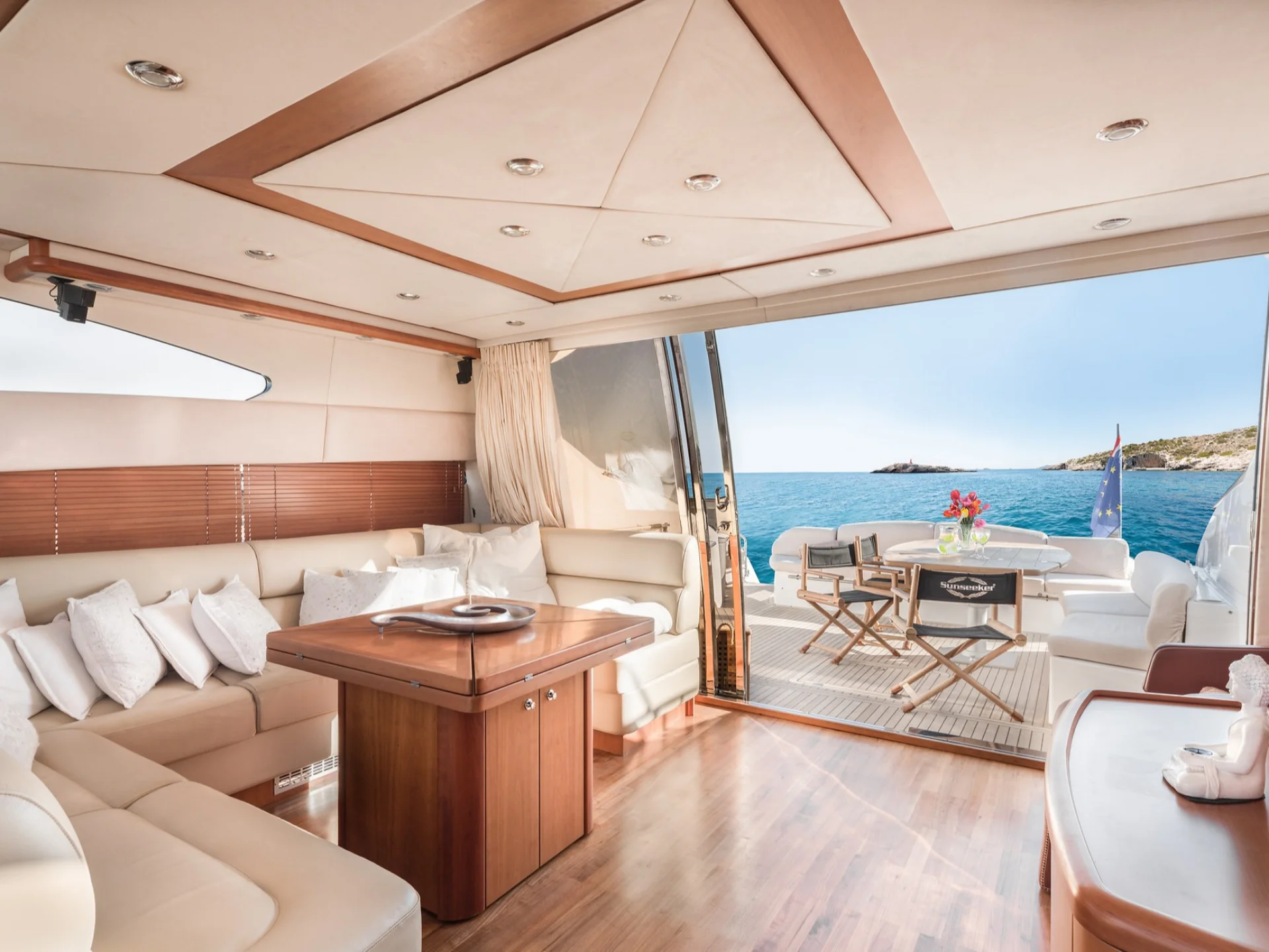 N9 | Sunseeker Predator 72 - Sunseeker