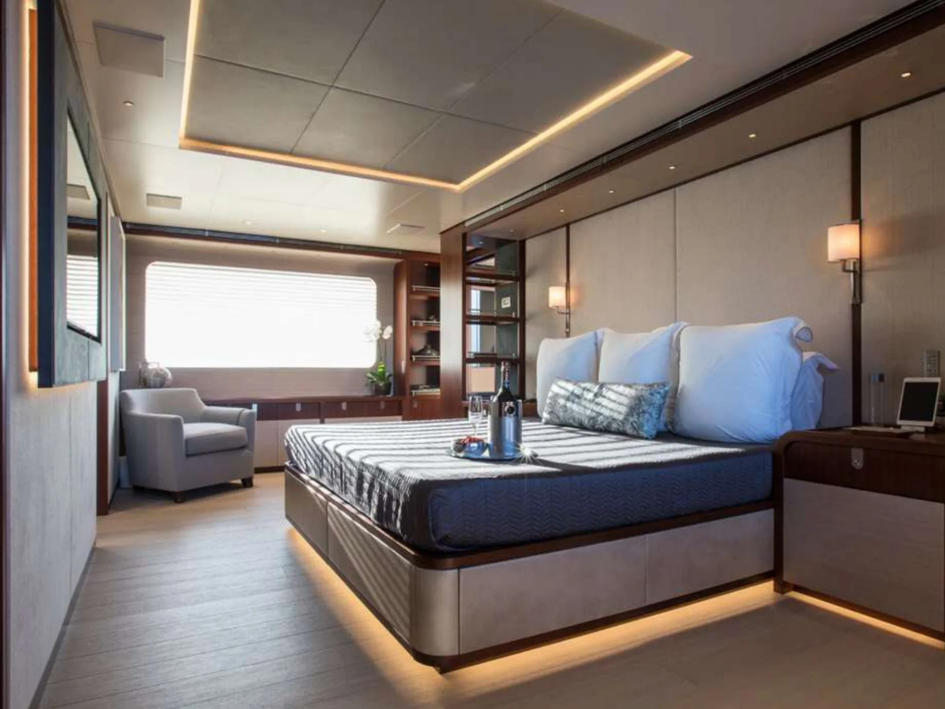 MOKA | Sanlorenzo 42M - Sanlorenzo