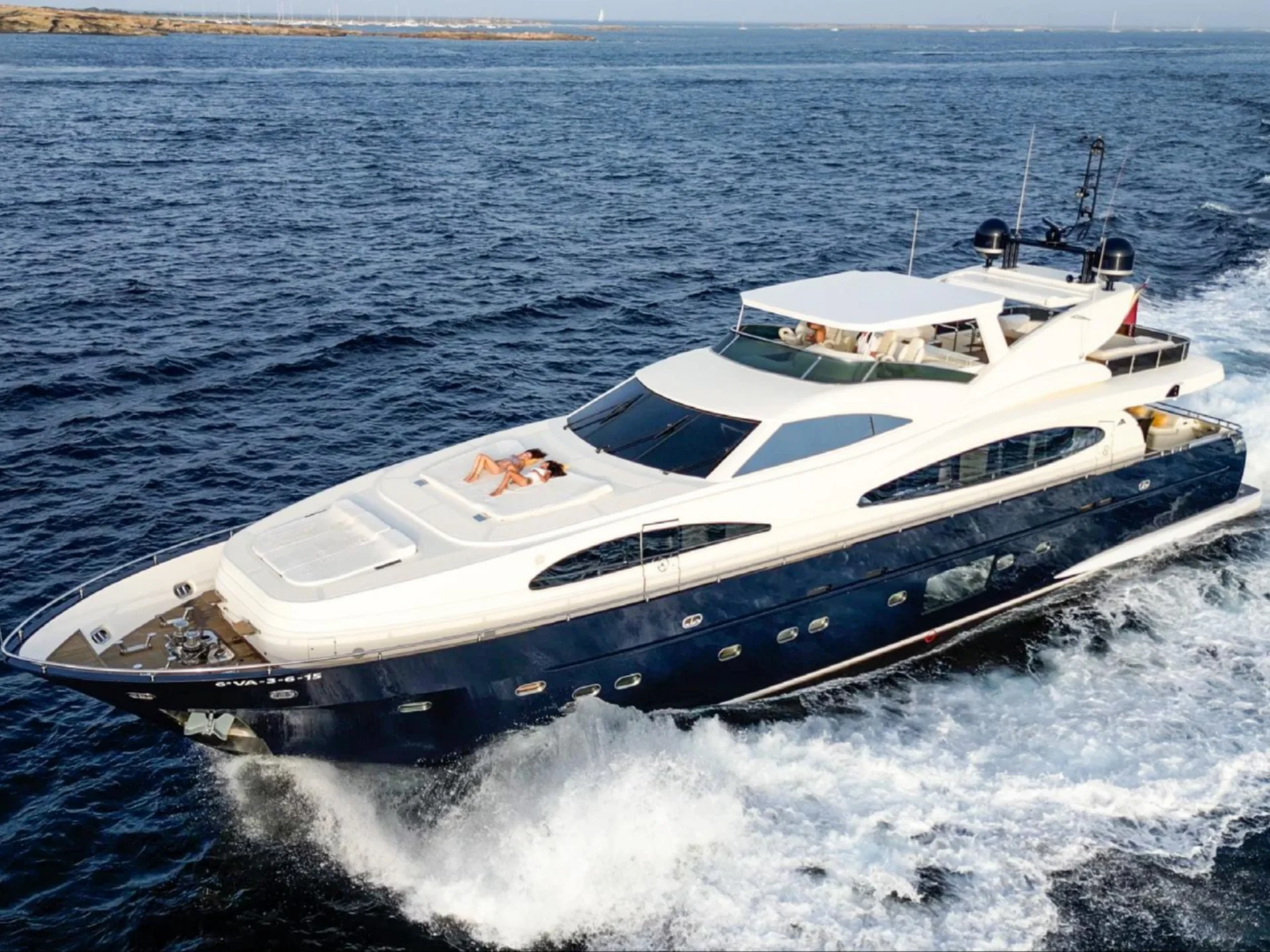 KIRIOS | Astondoa GLX 102 - Astondoa