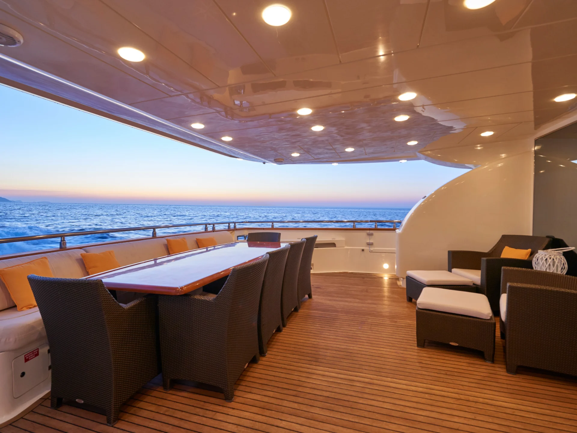 KIRIOS | Astondoa GLX 102 - Astondoa