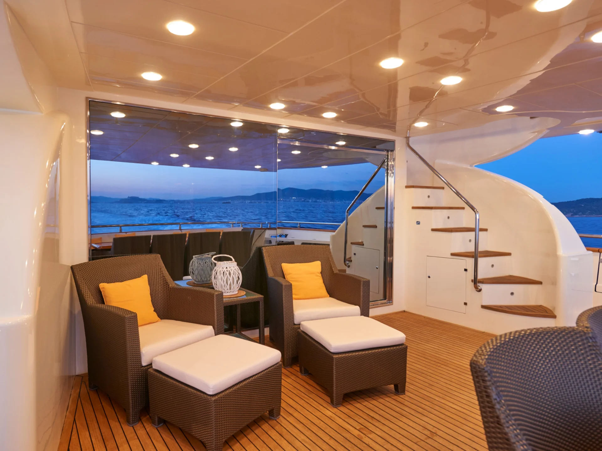 KIRIOS | Astondoa GLX 102 - Astondoa