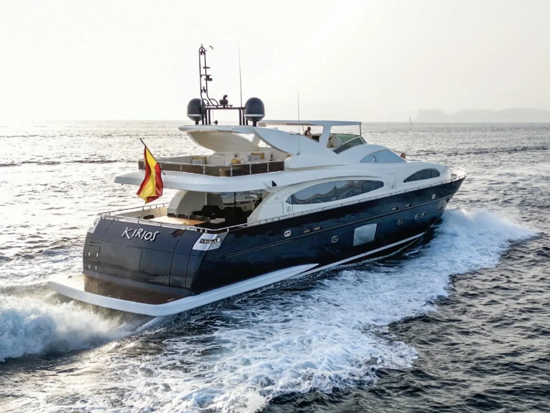 KIRIOS | Astondoa GLX 102 - Astondoa