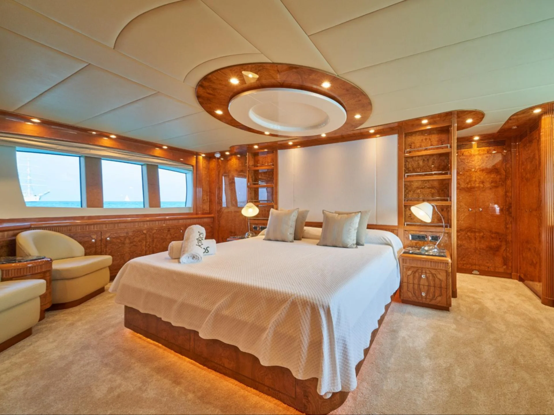 KIRIOS | Astondoa GLX 102 - Astondoa