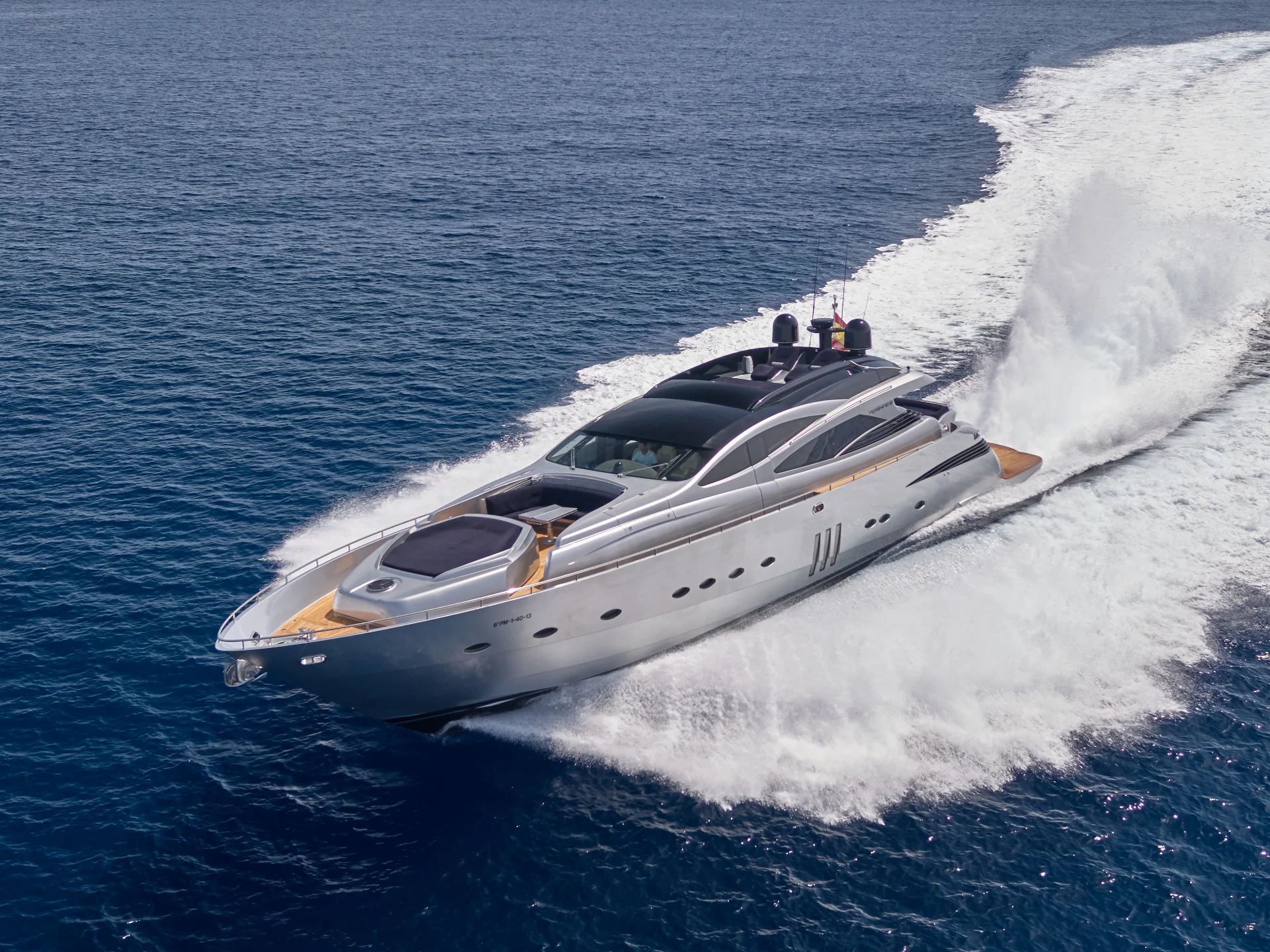 DANZAS | Pershing 90 - Pershing