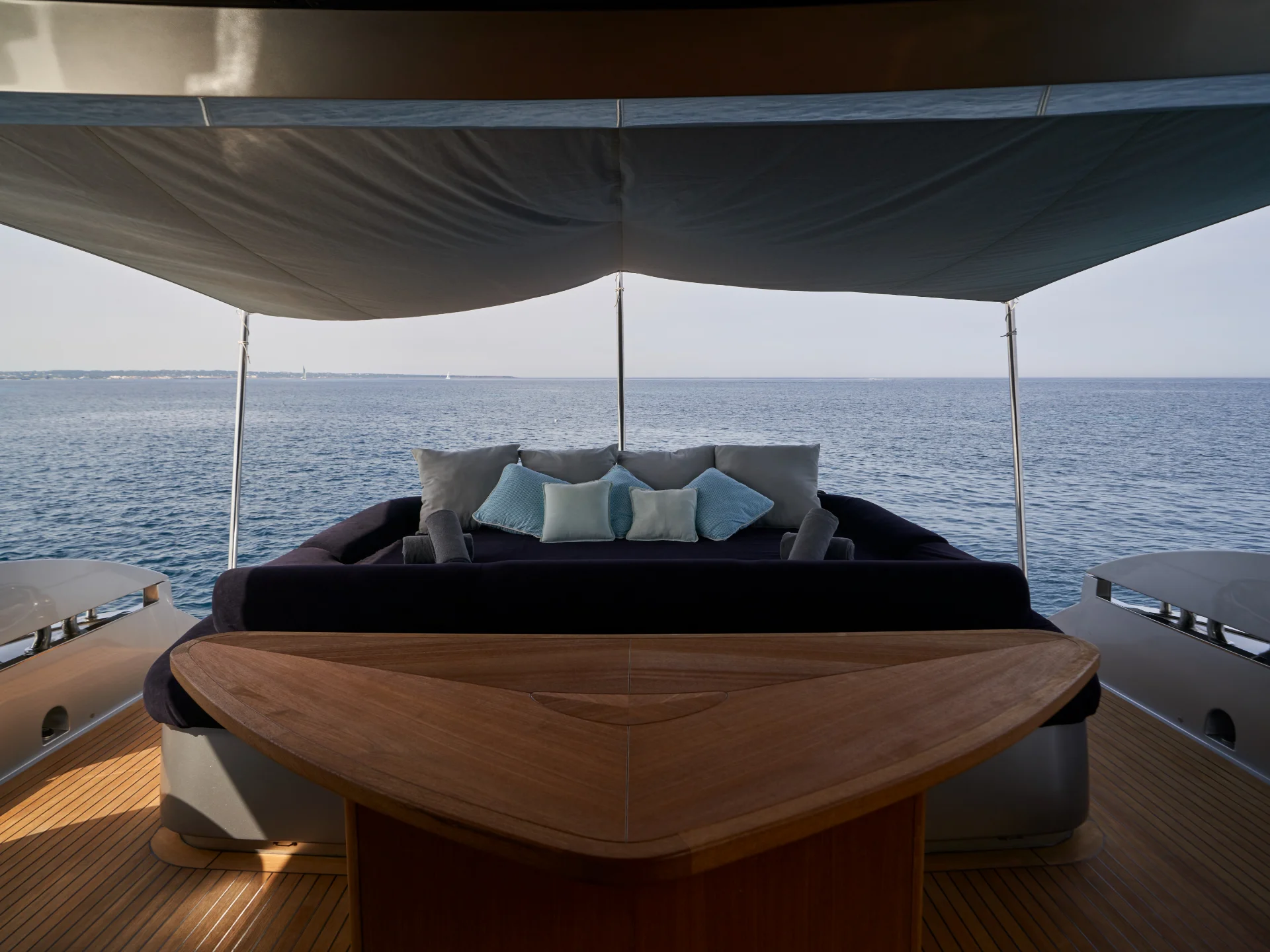 DANZAS | Pershing 90 - Pershing