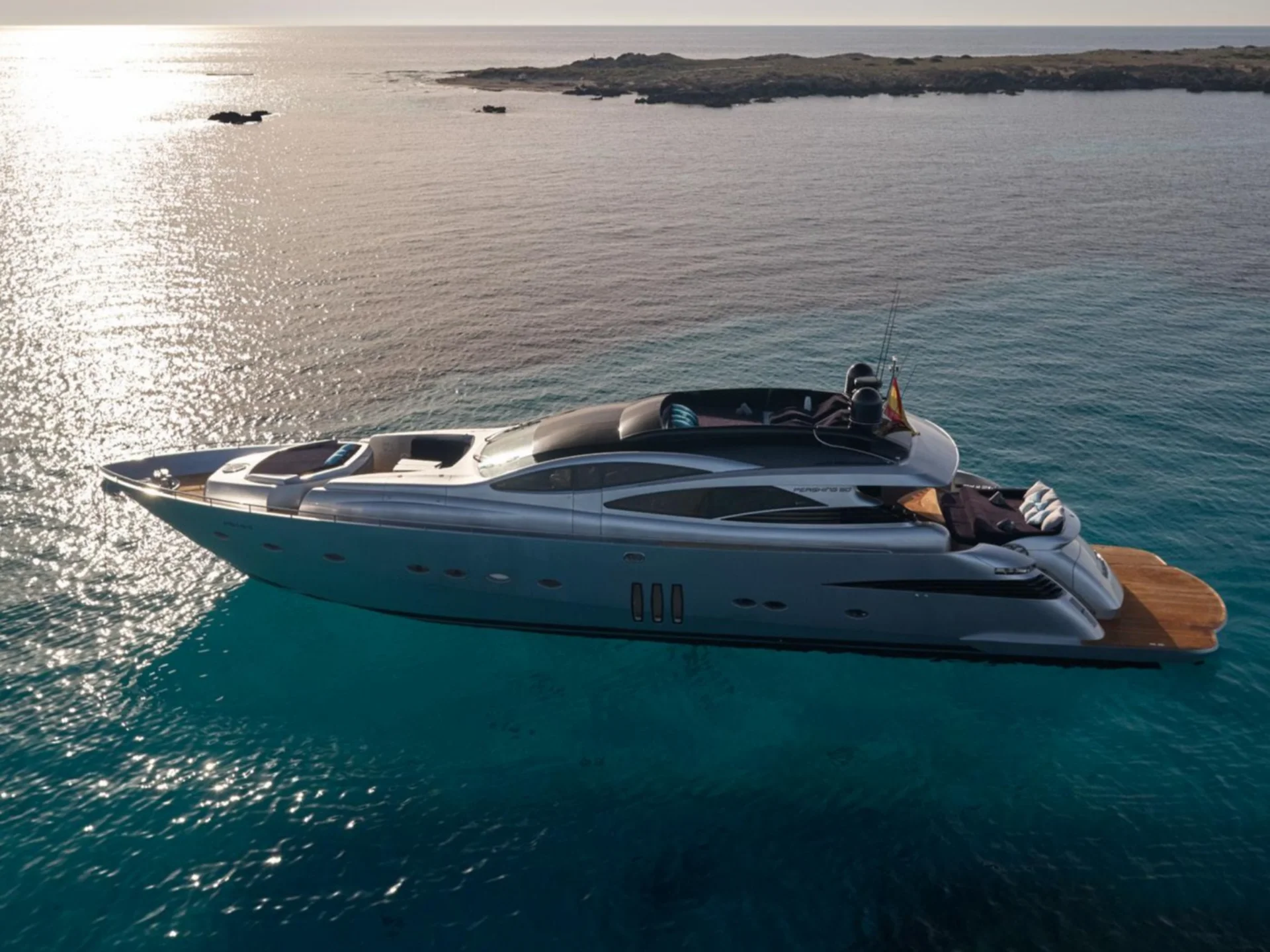 DANZAS | Pershing 90 - Pershing