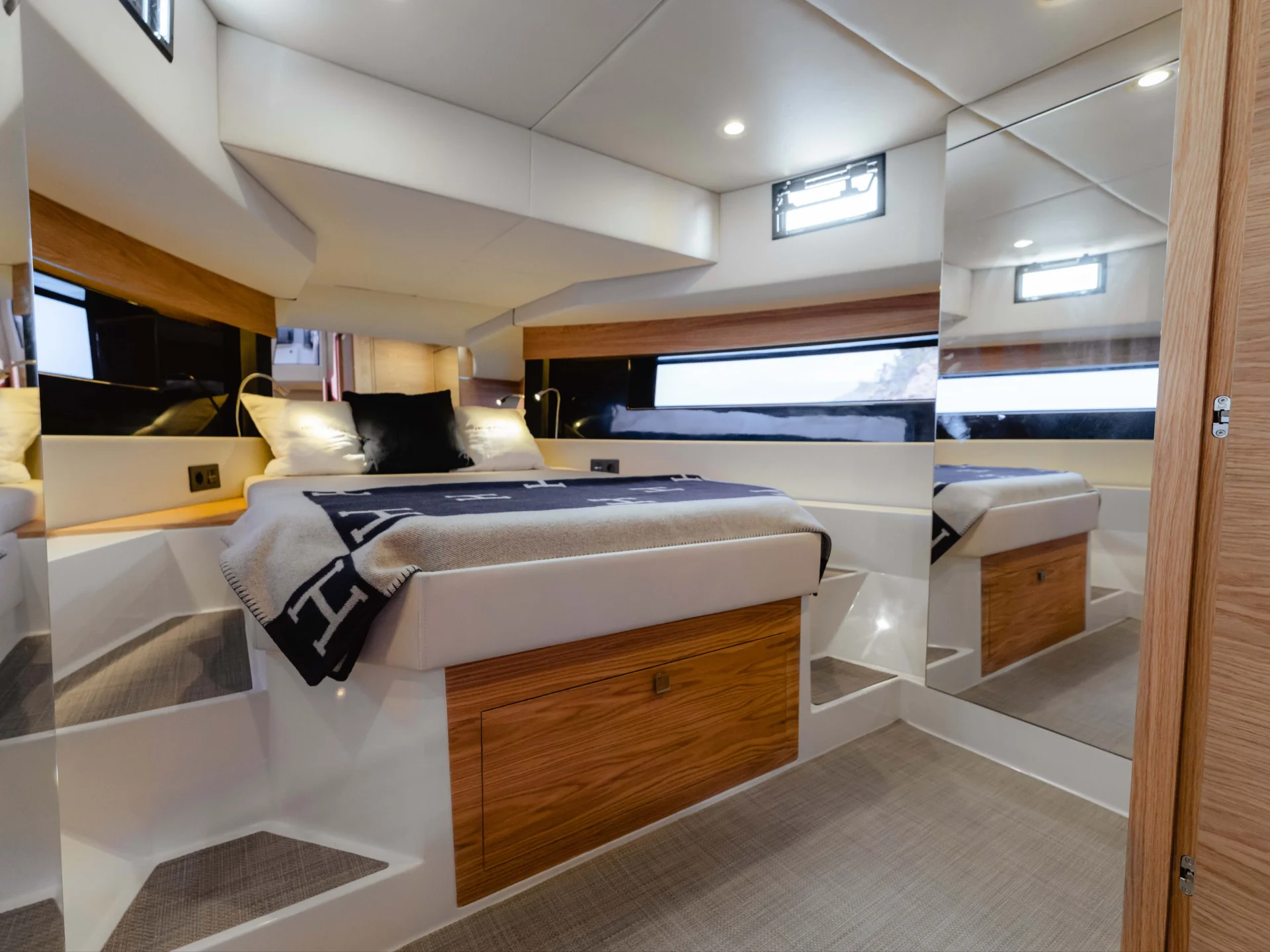 De Antonio D50 Open - De Antonio