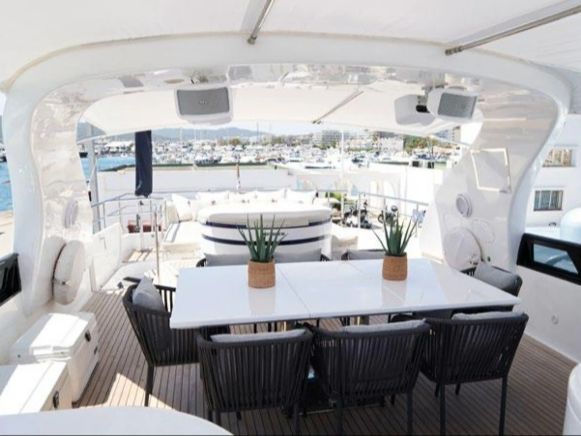 LADY KC | Maiora 99 - Maiora