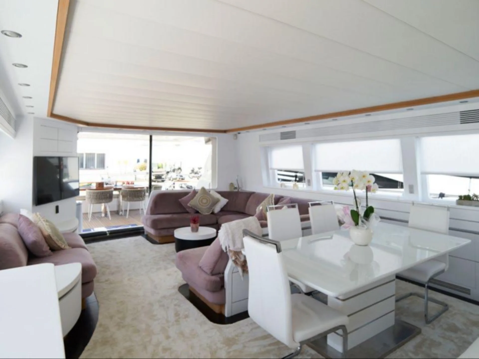 LADY KC | Maiora 99 - Maiora