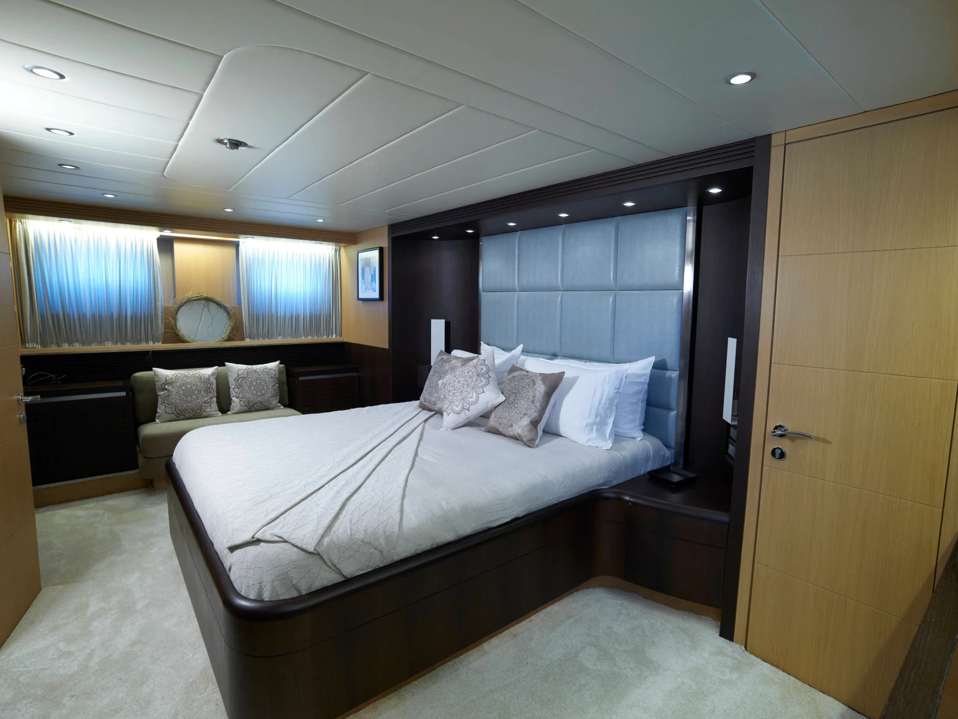 LADY KC | Maiora 99 - Maiora