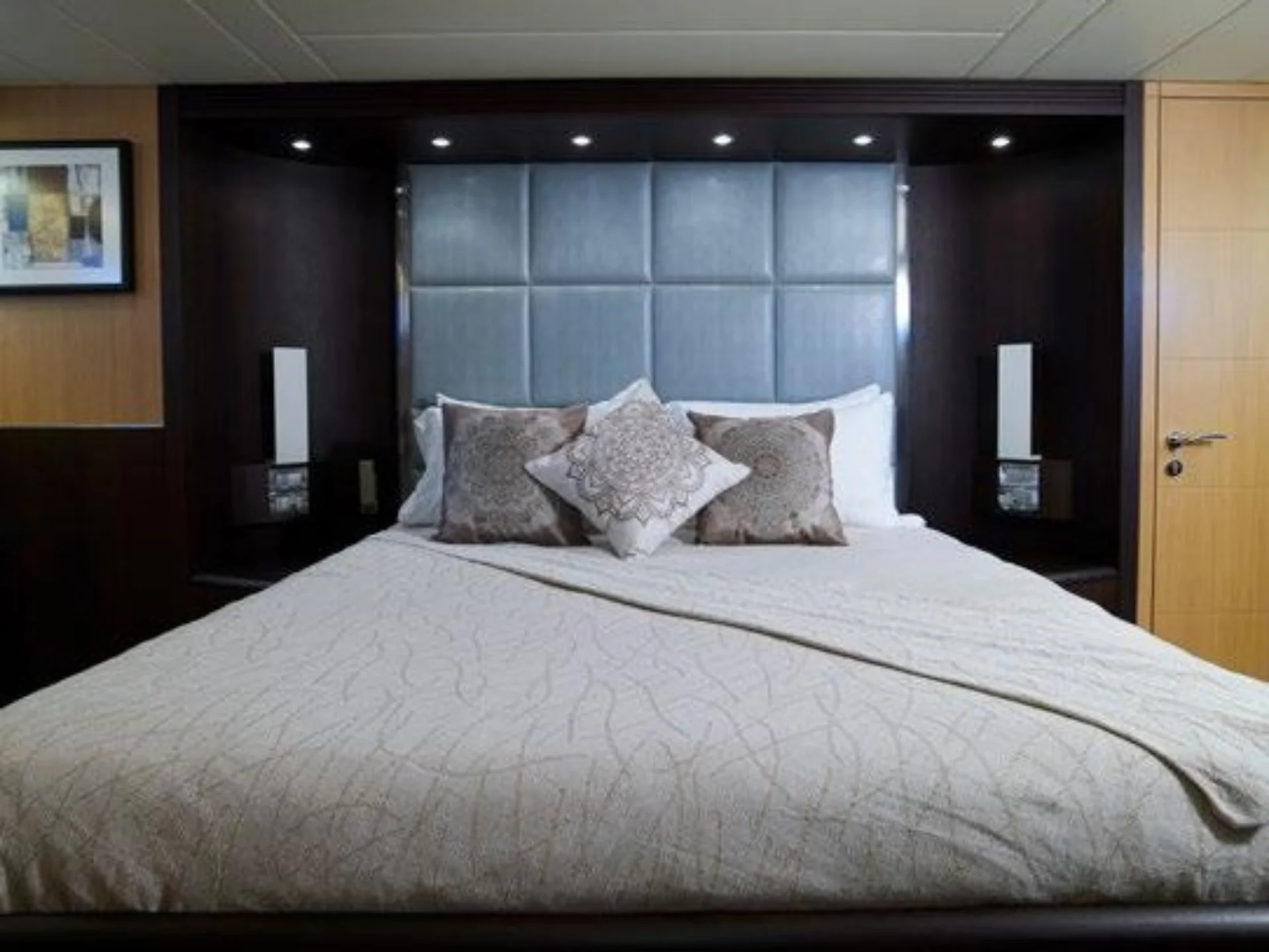 LADY KC | Maiora 99 - Maiora