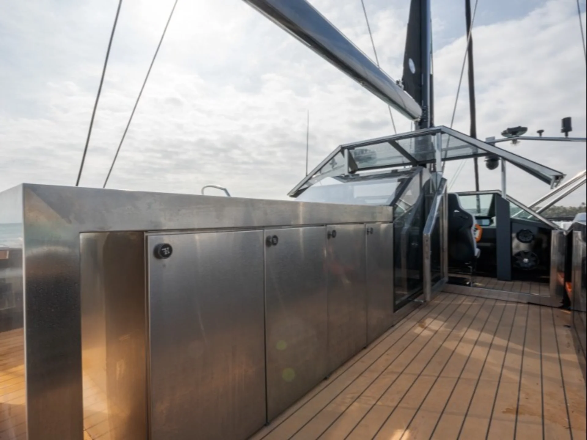 HANSTAIGER X1 - Hanstaiger