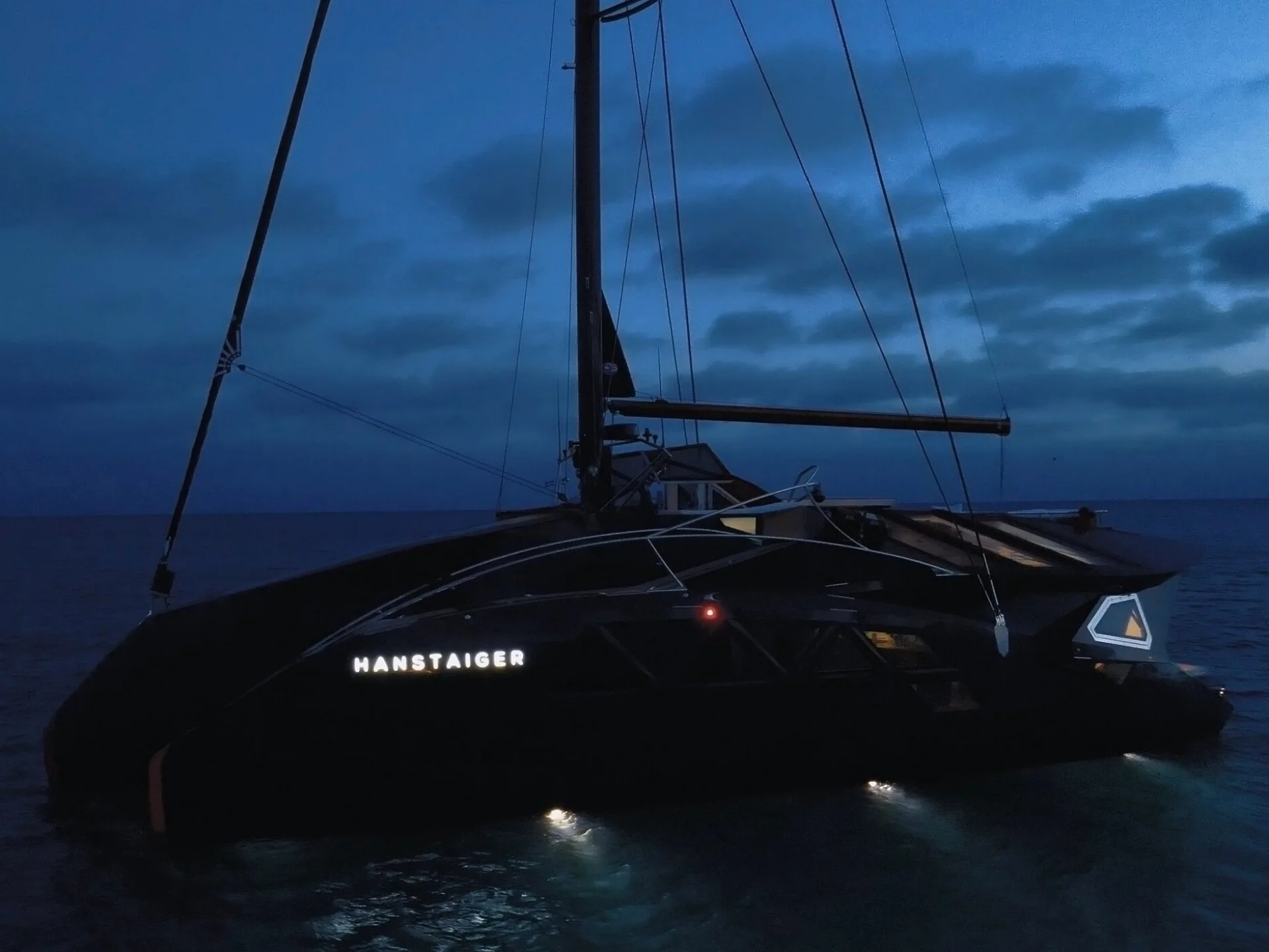 HANSTAIGER X1 - Hanstaiger