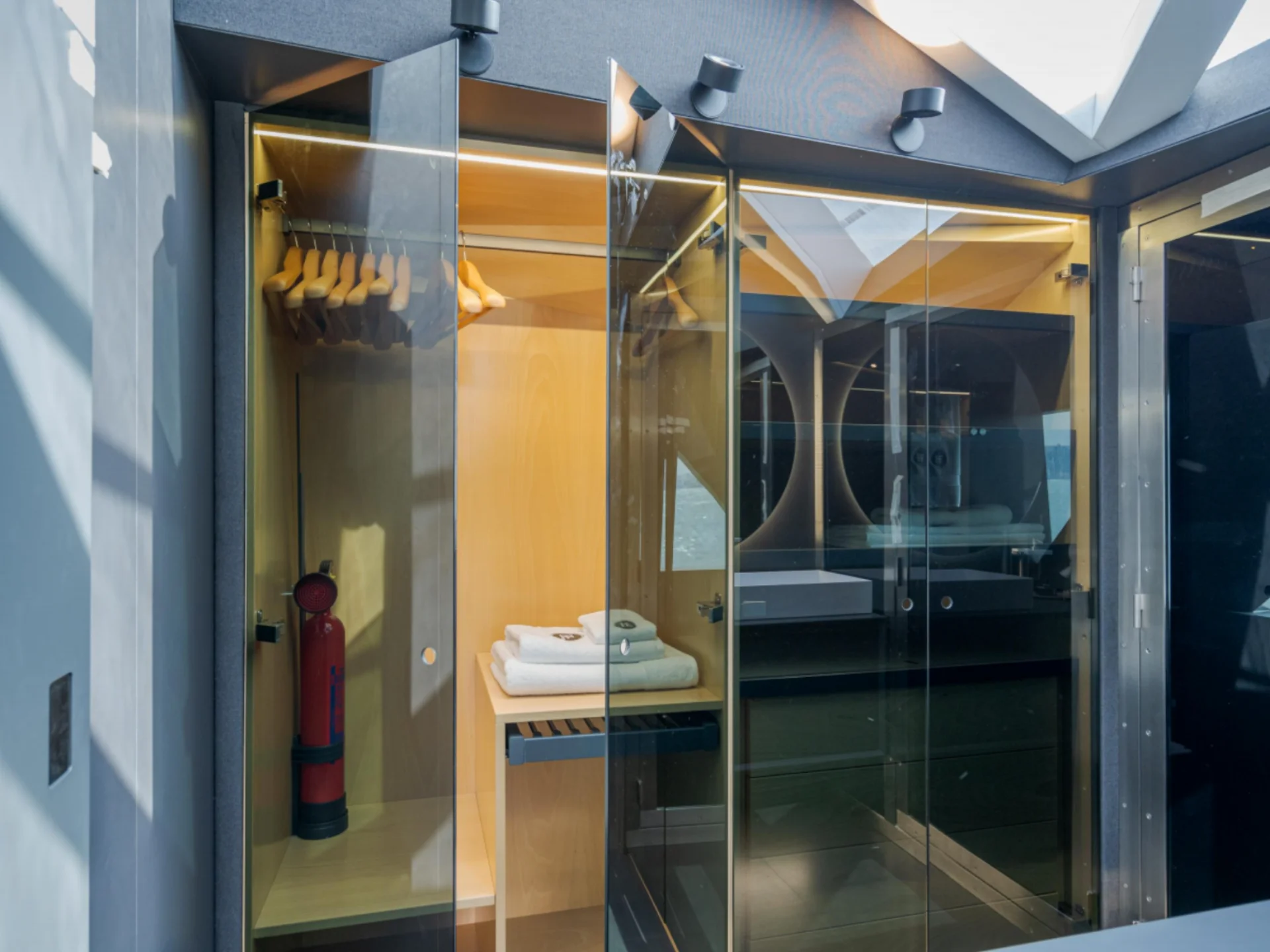 HANSTAIGER X1 - Hanstaiger