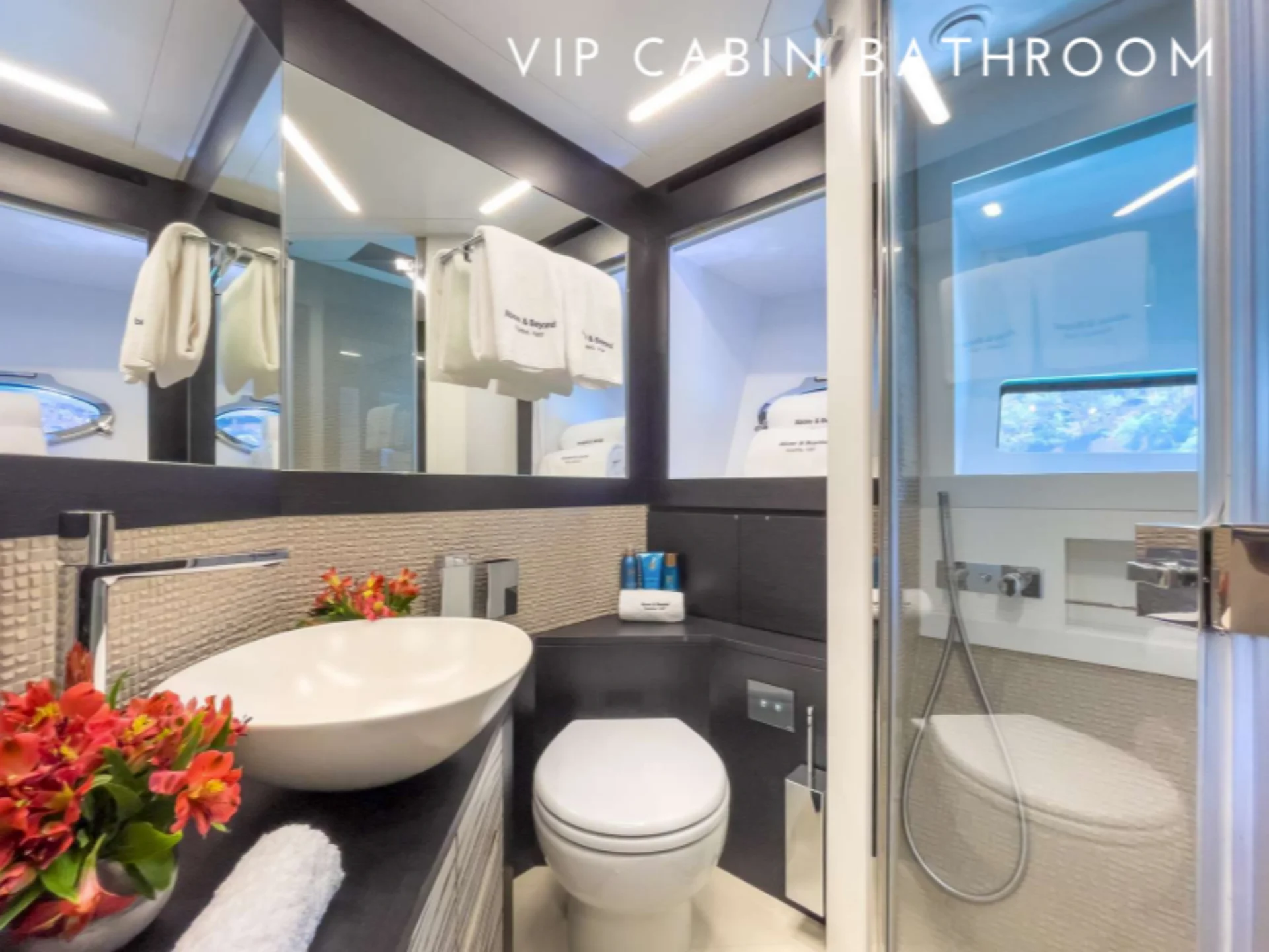 BEYOND | Pershing 8X - Pershing