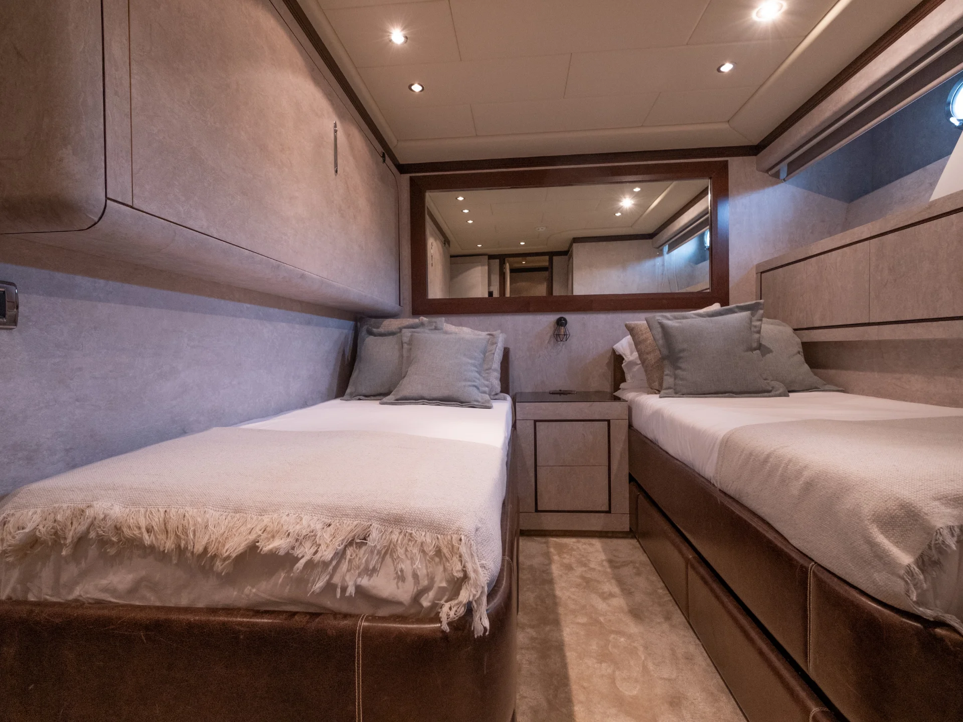 FIVE STARS | Mangusta 92 - Mangusta