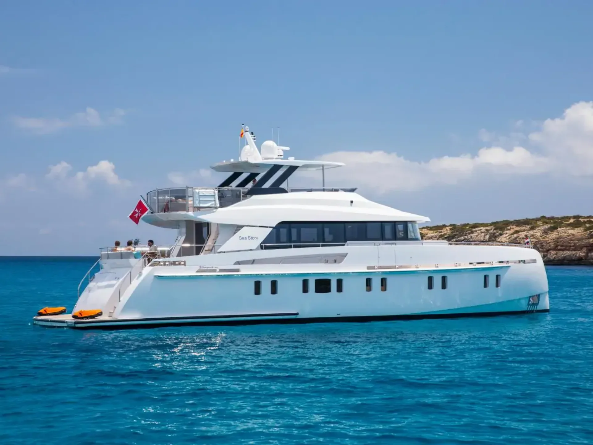 SEA STORY | Vanquish 82