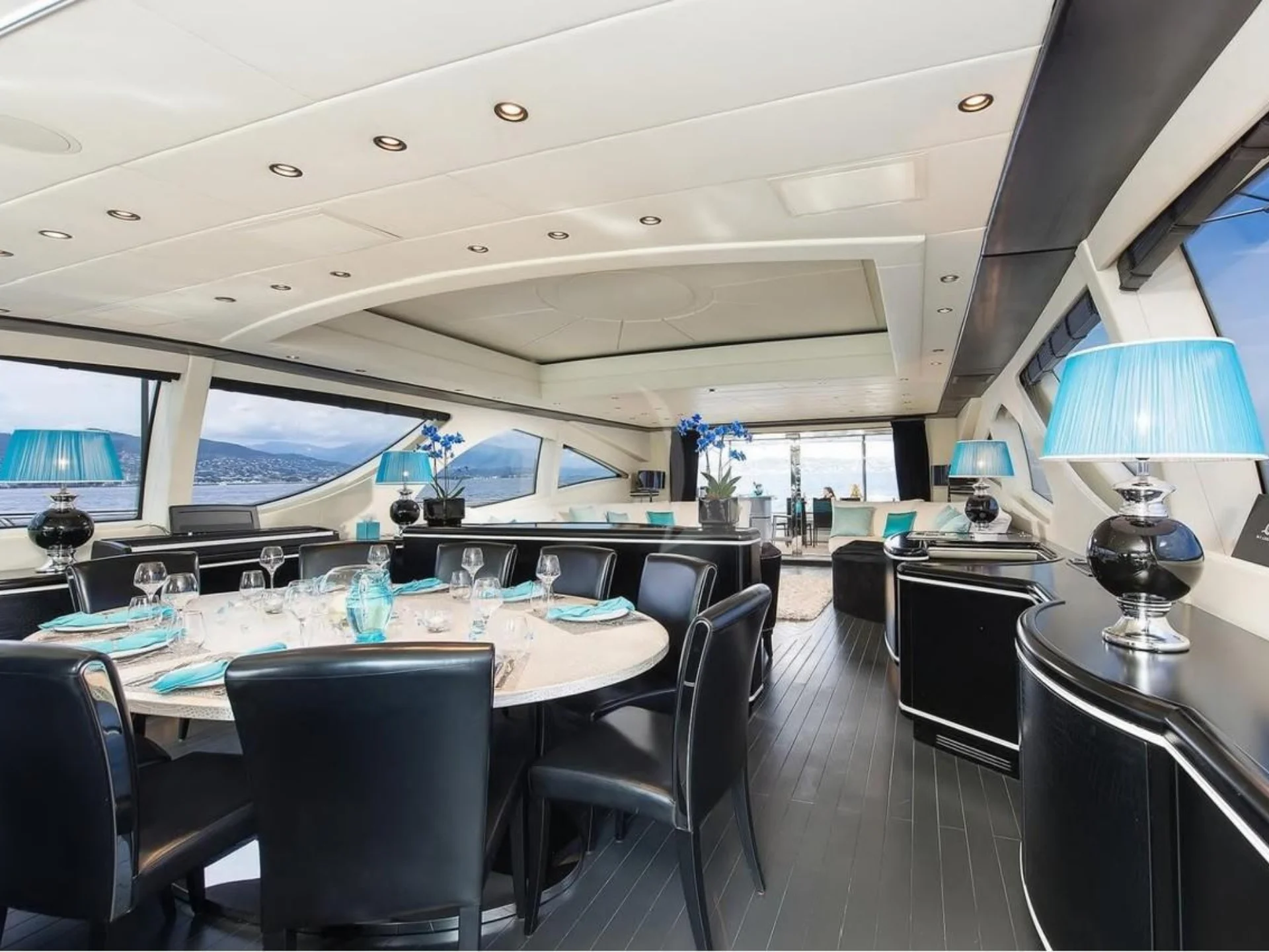 SHANE | Mangusta 130 - Mangusta