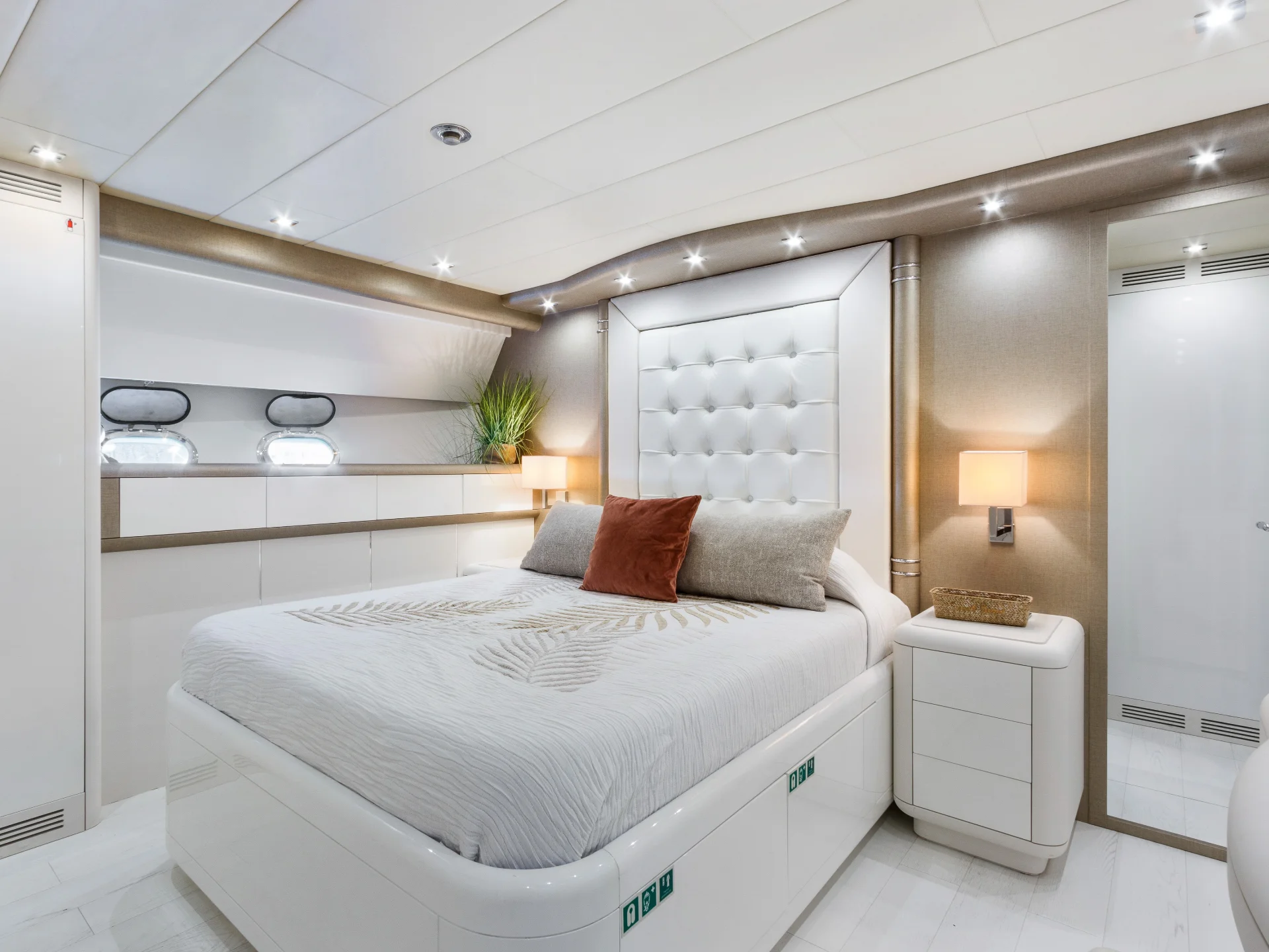 BELISA | Mangusta 108 - Mangusta