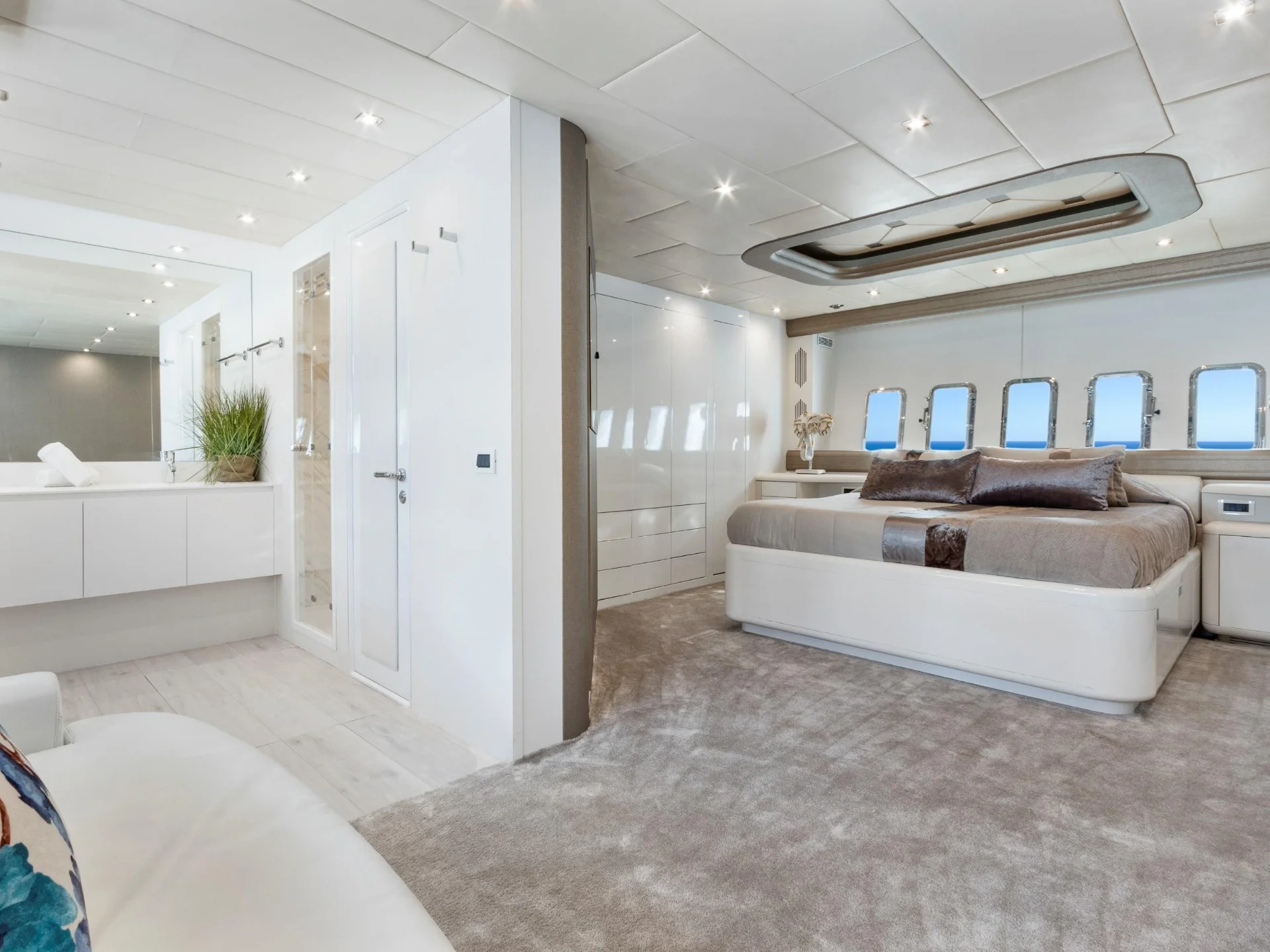 BELISA | Mangusta 108 - Mangusta