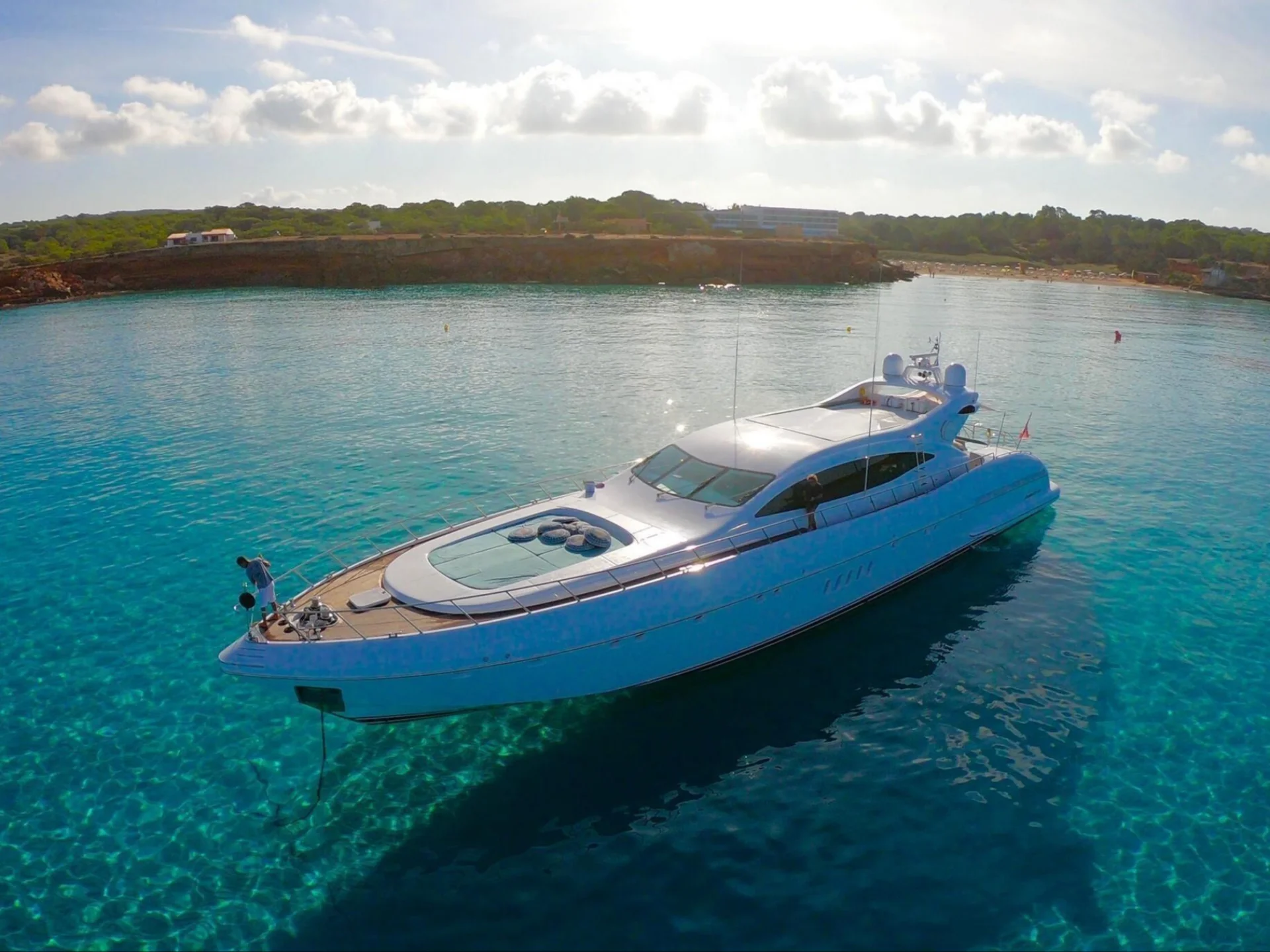 BELISA | Mangusta 108 - Mangusta