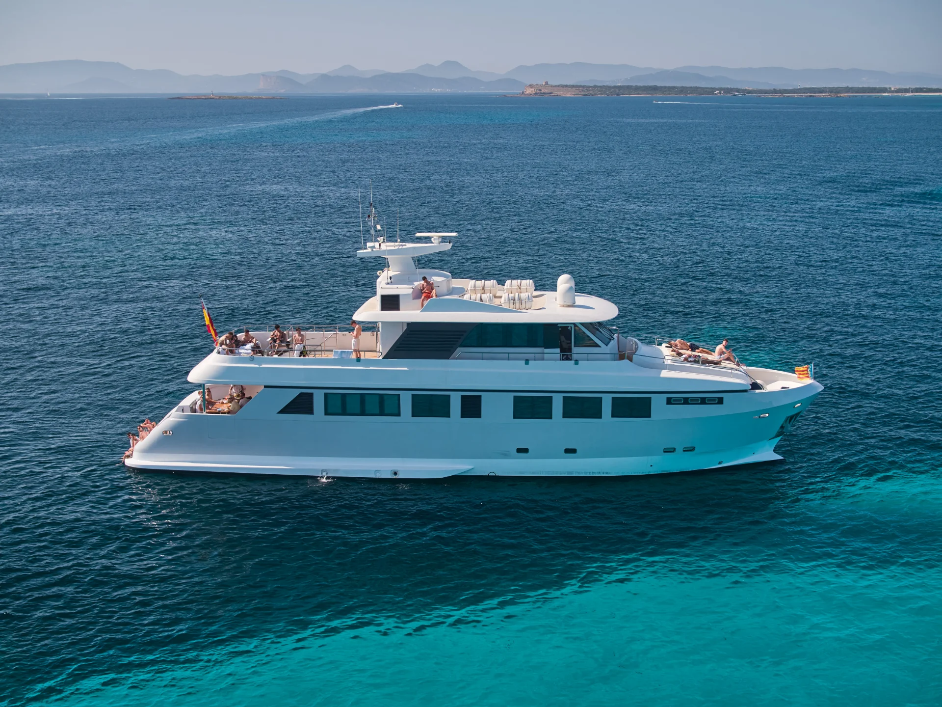 BORAMAR LUXE | Explorer 92 