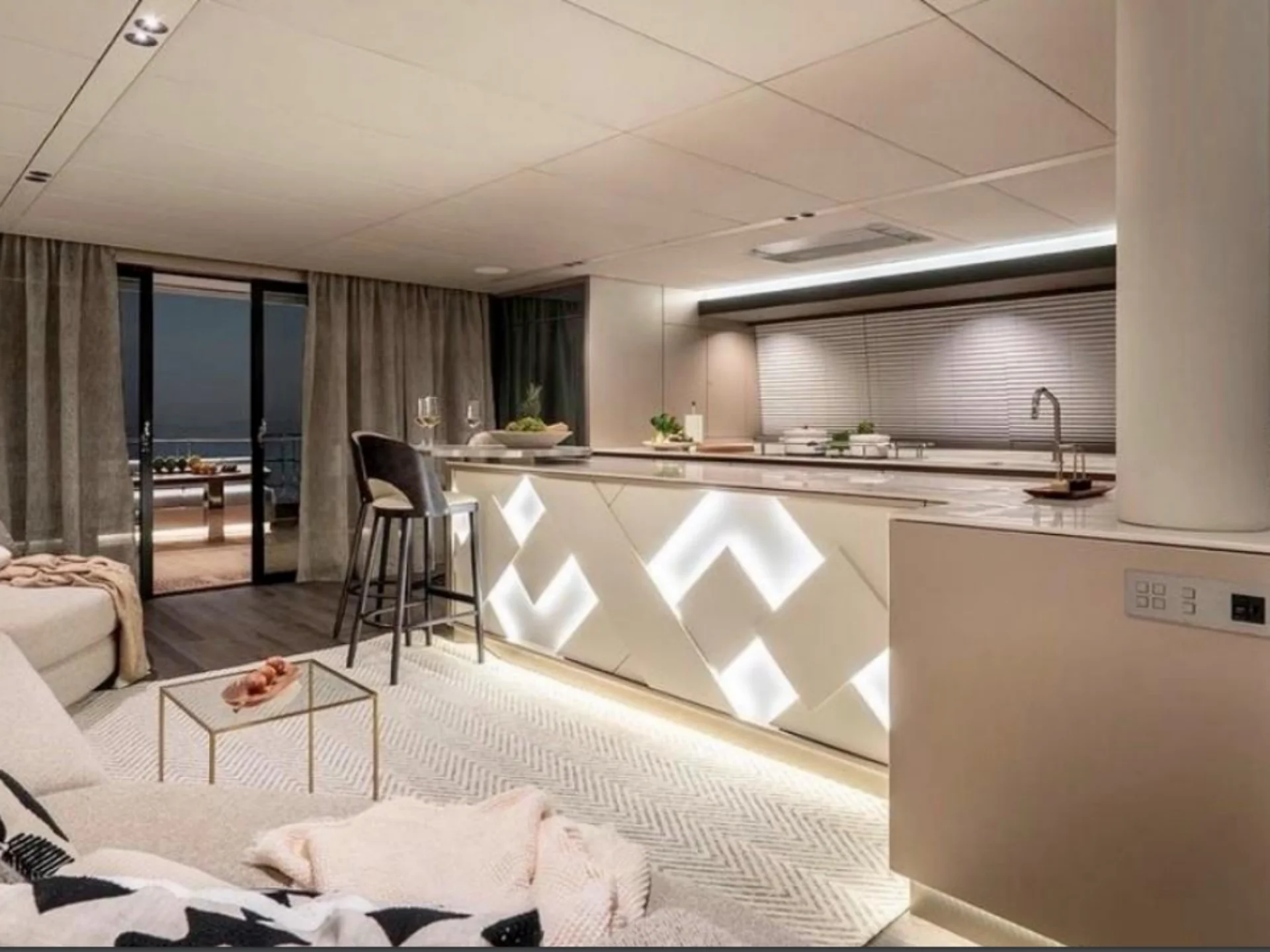 YOLO | Sunreef 70 - Sunreef