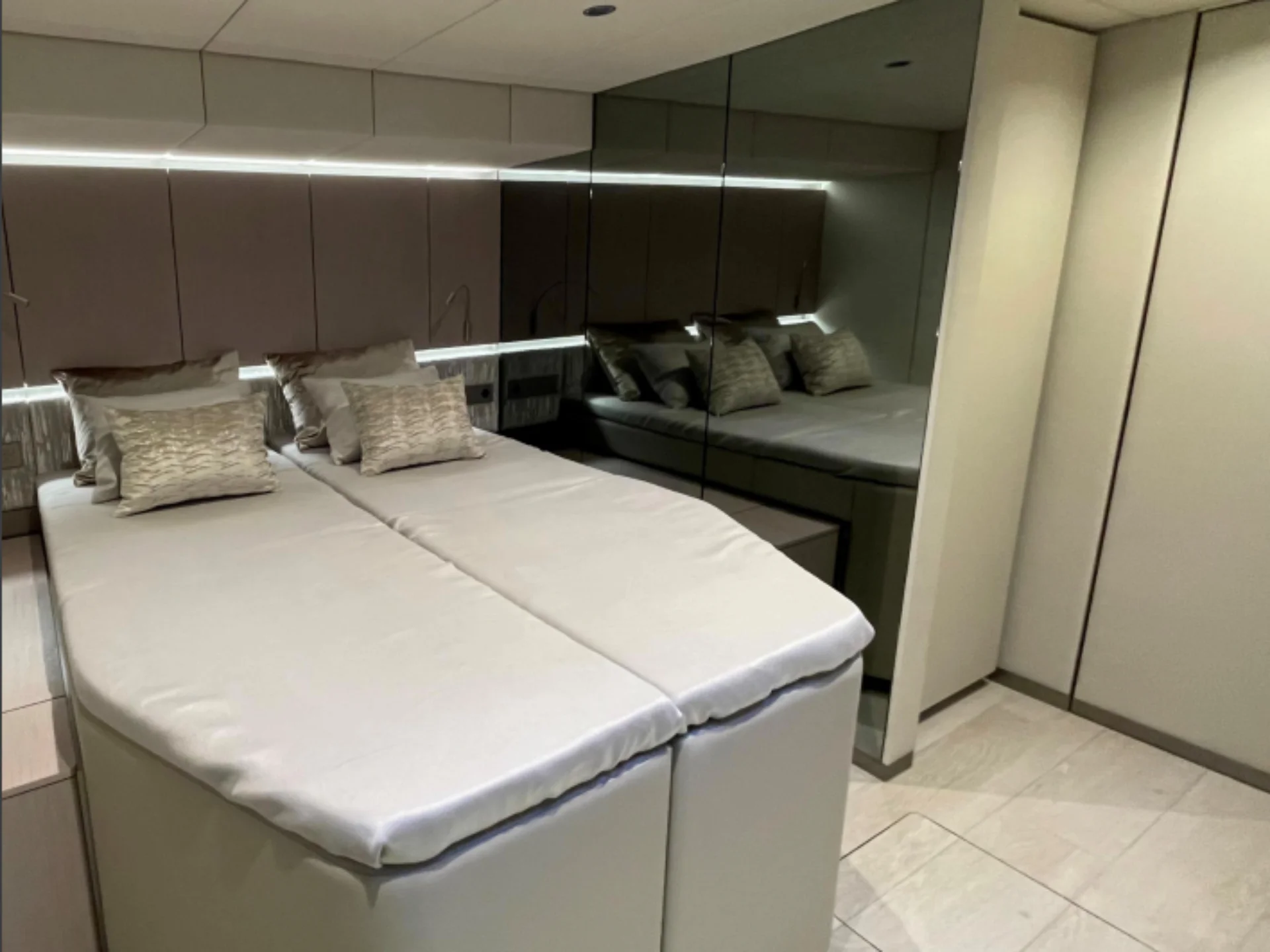 YOLO | Sunreef 70 - Sunreef