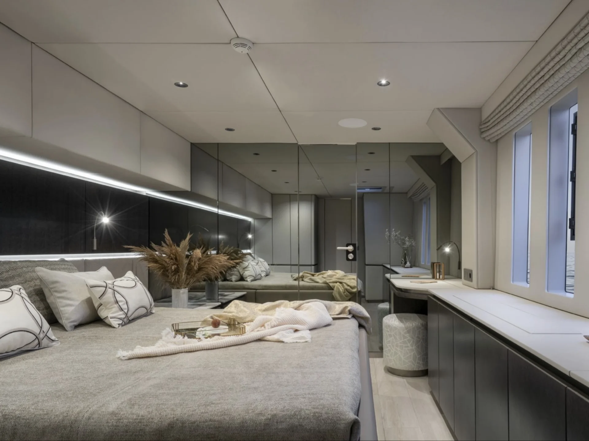 YOLO | Sunreef 70  - Sunreef