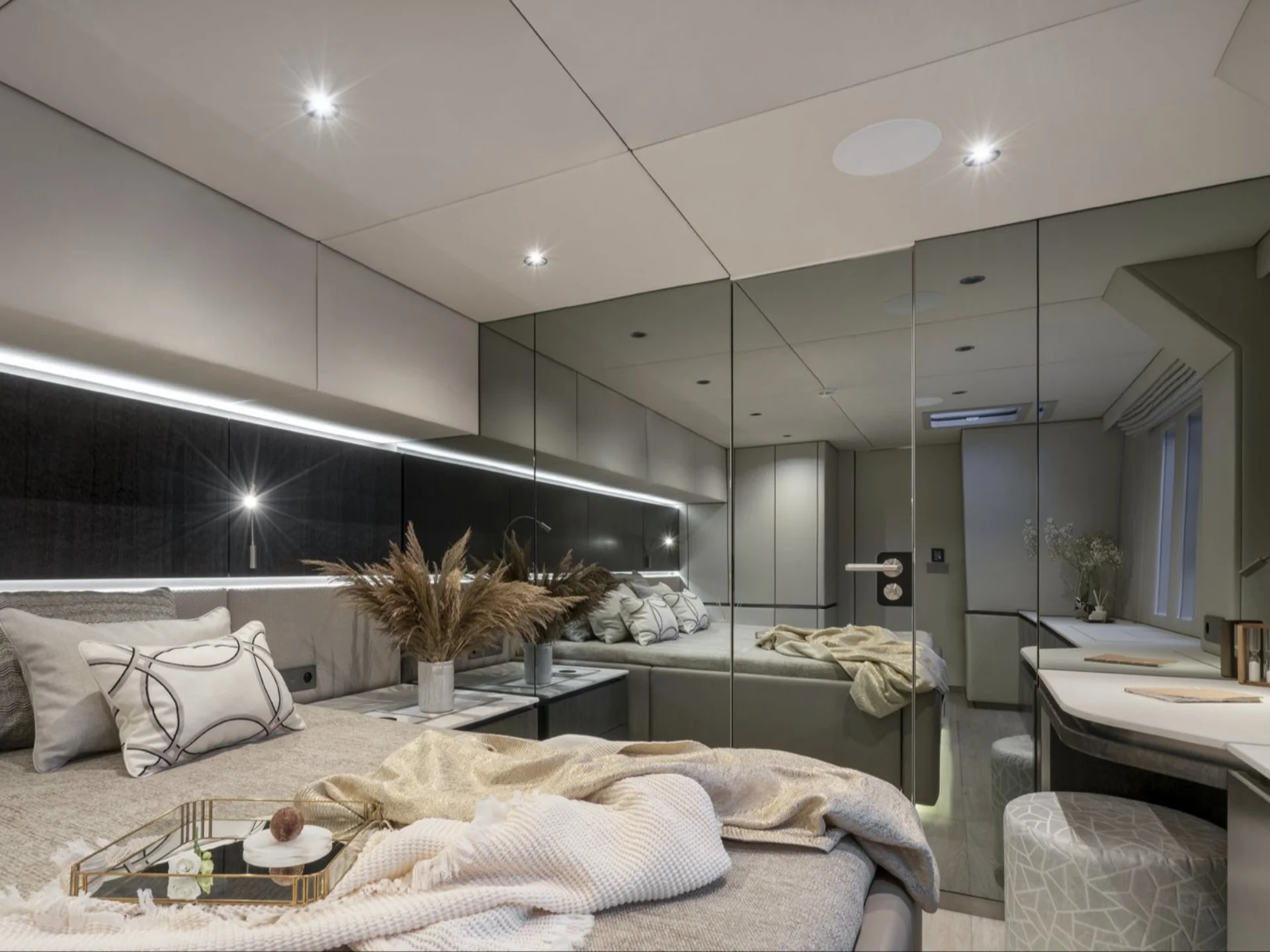 YOLO | Sunreef 70  - Sunreef